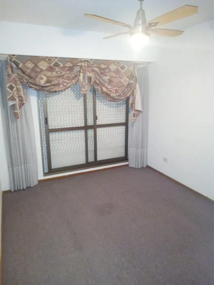 Departamento 1 dorm. Centro. Cochera. Doble Balcon. Quincho 2