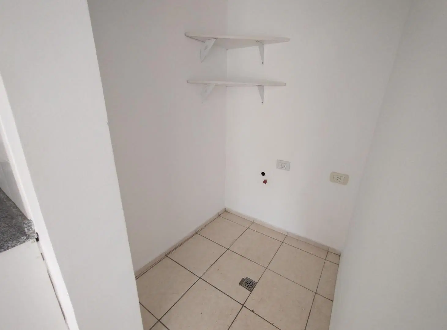 Departamento en Echesortu. Balcon Frente. 1 Dormitorio 3