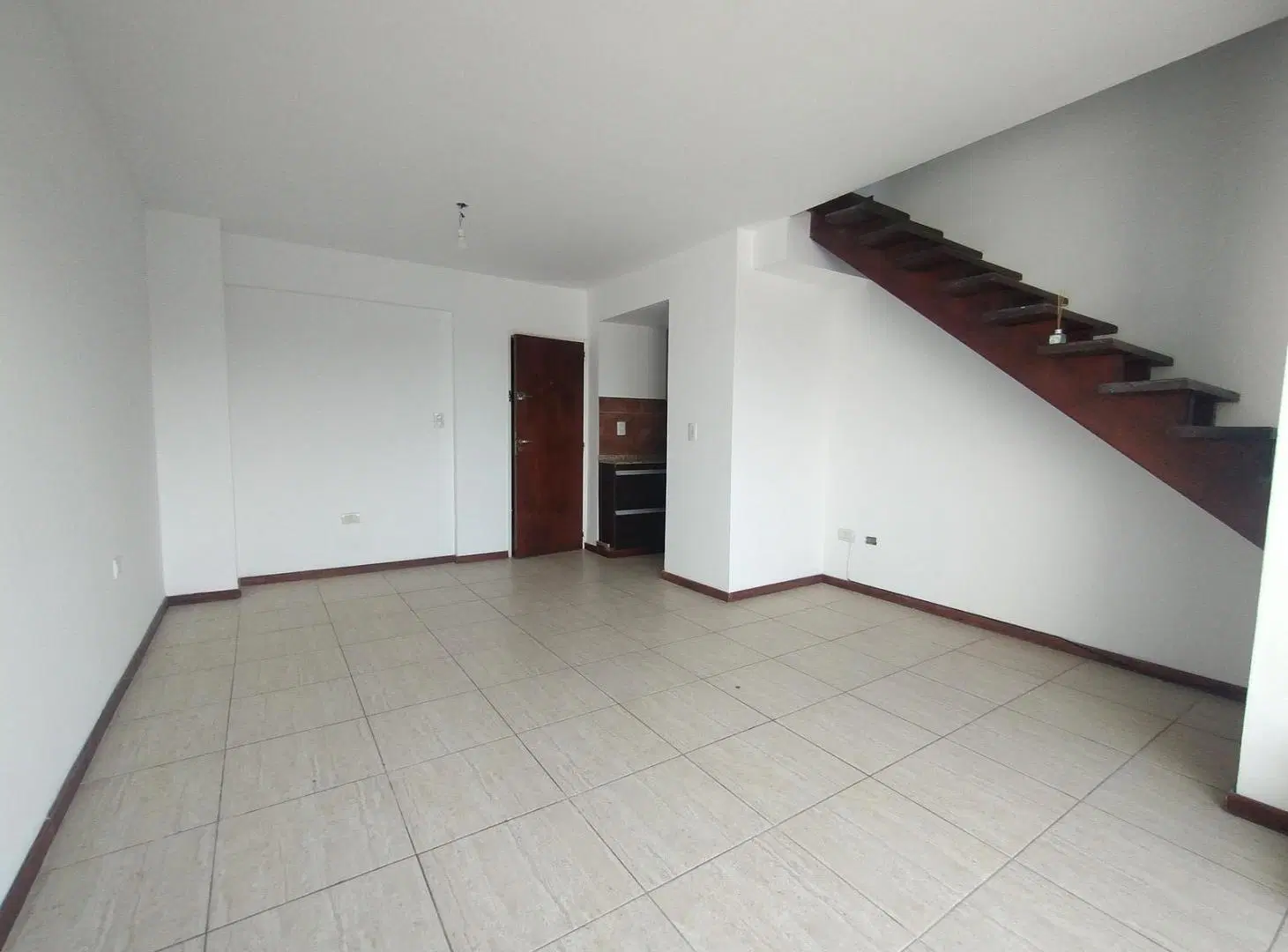 Departamento en Barrio Parque. 1 Dormitorio. Duplex. Cochera. 5