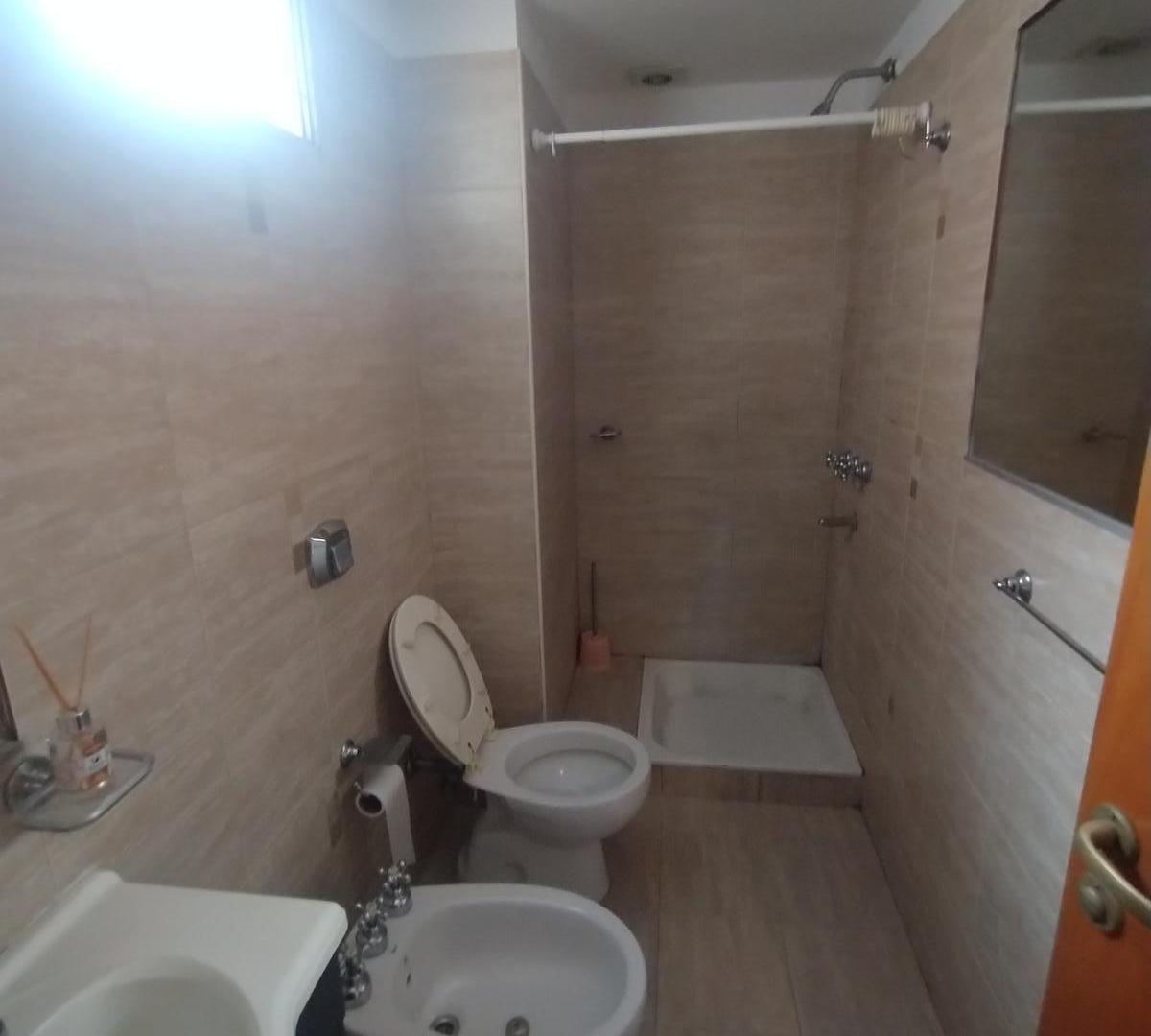 Foto de Departamento. Lourdes. 1 dormitorio. Opcion Amueblado. Balcon, imagen 4
