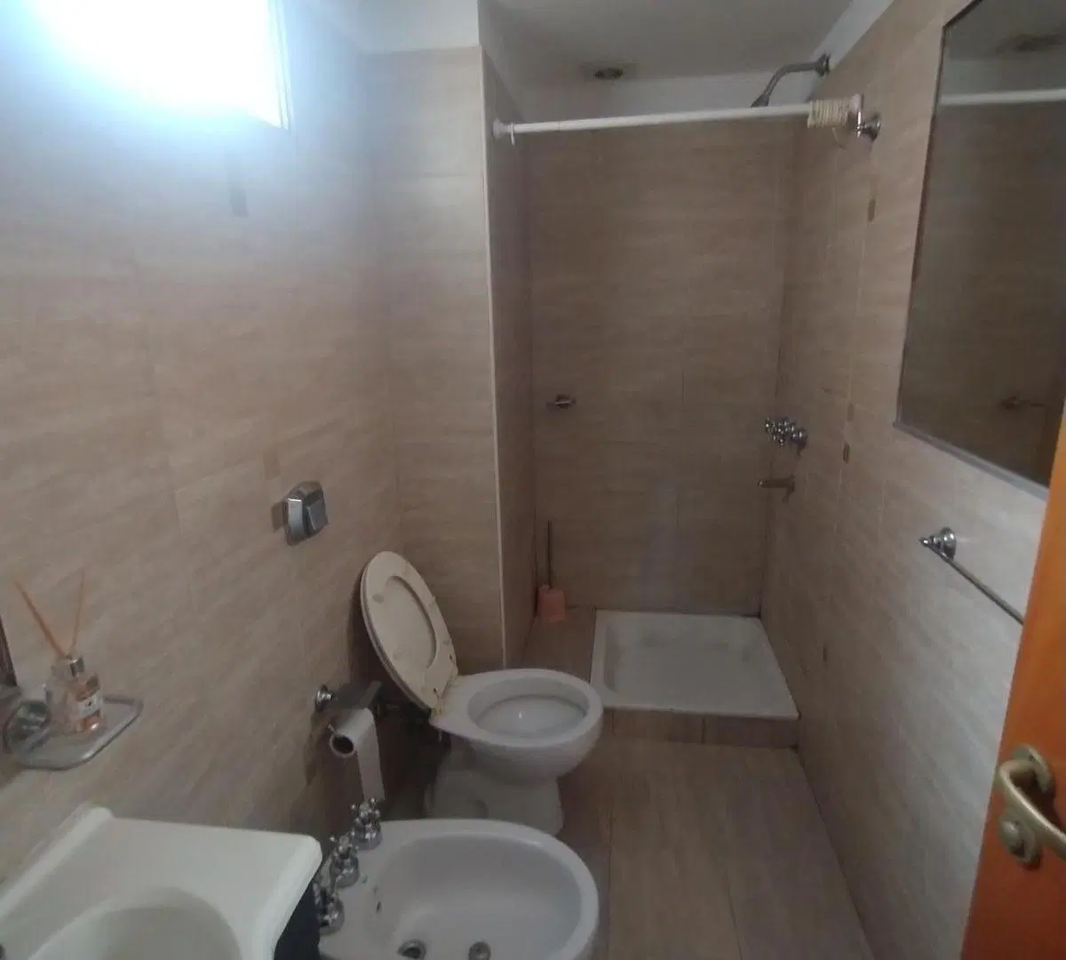 Departamento. Lourdes. 1 dormitorio. Amueblado. Balcon 4