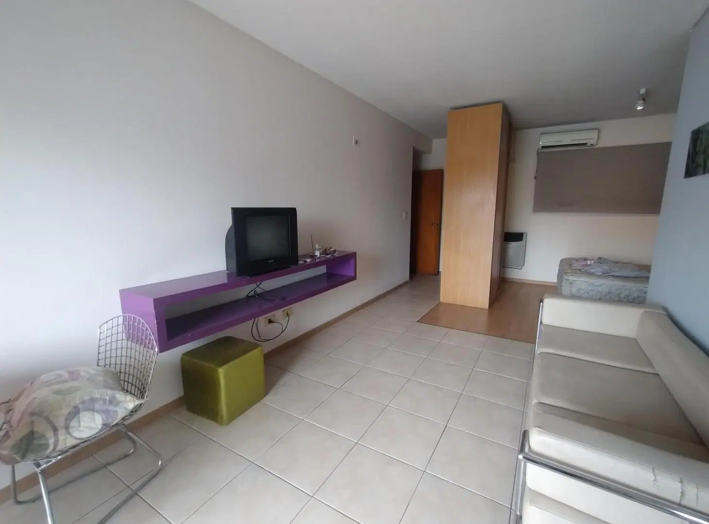 Departamento. Lourdes. 1 dormitorio. Amueblado. Balcon 1