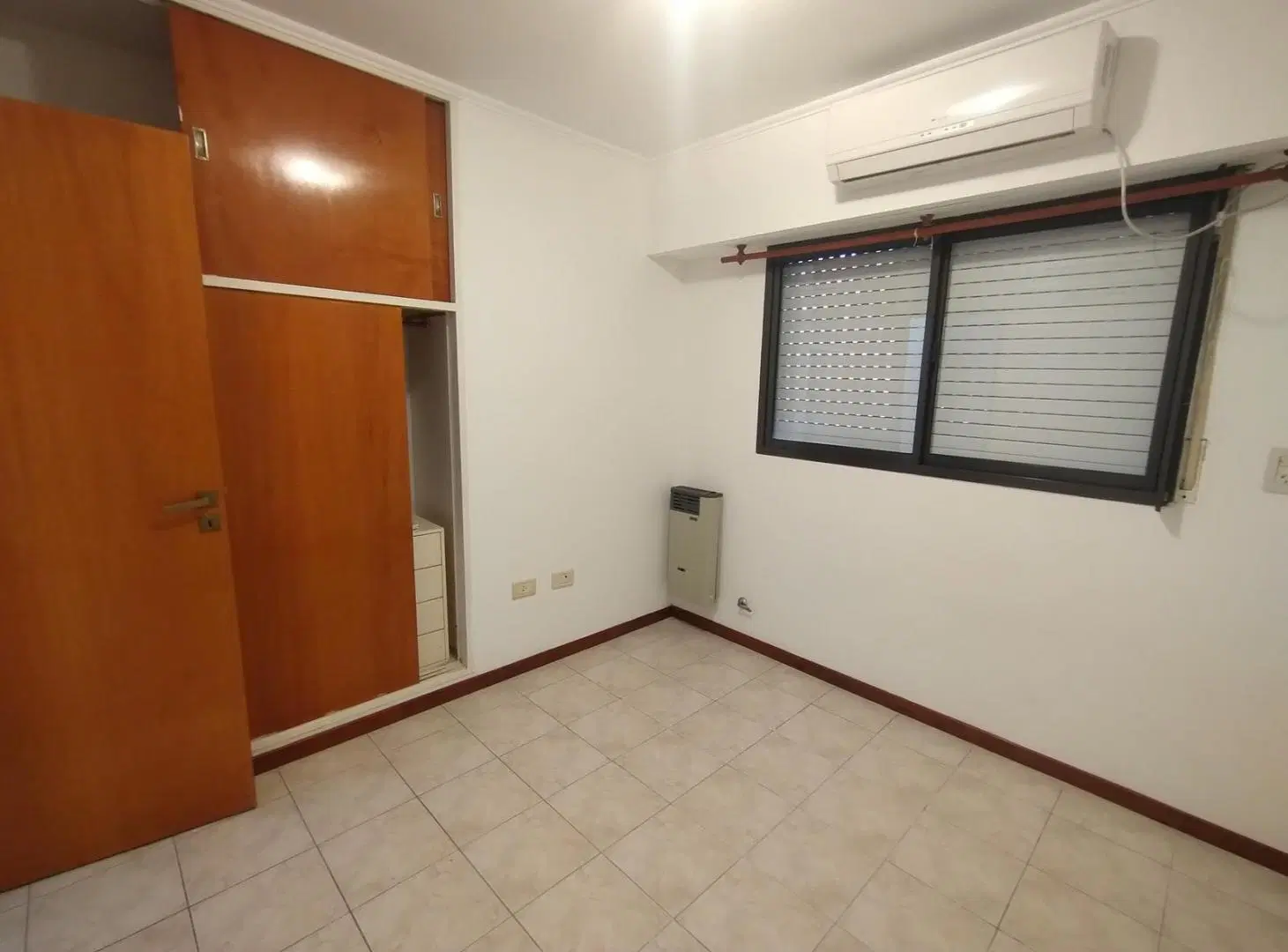 Departamento en Nuestra Señora de Lourdes. 1 Dormitorio. Balcon. Parrillero 3