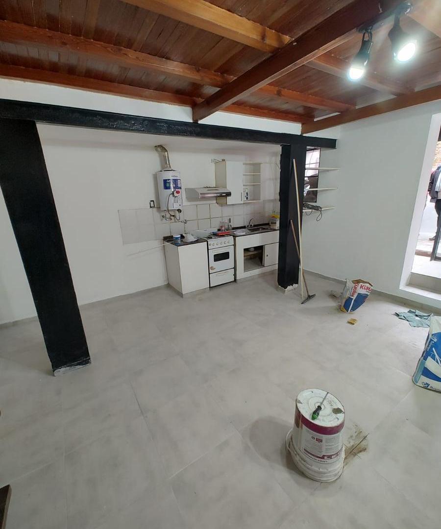 Foto de PH Centro Duplex. 1 dormitorio, Balcon, imagen 3