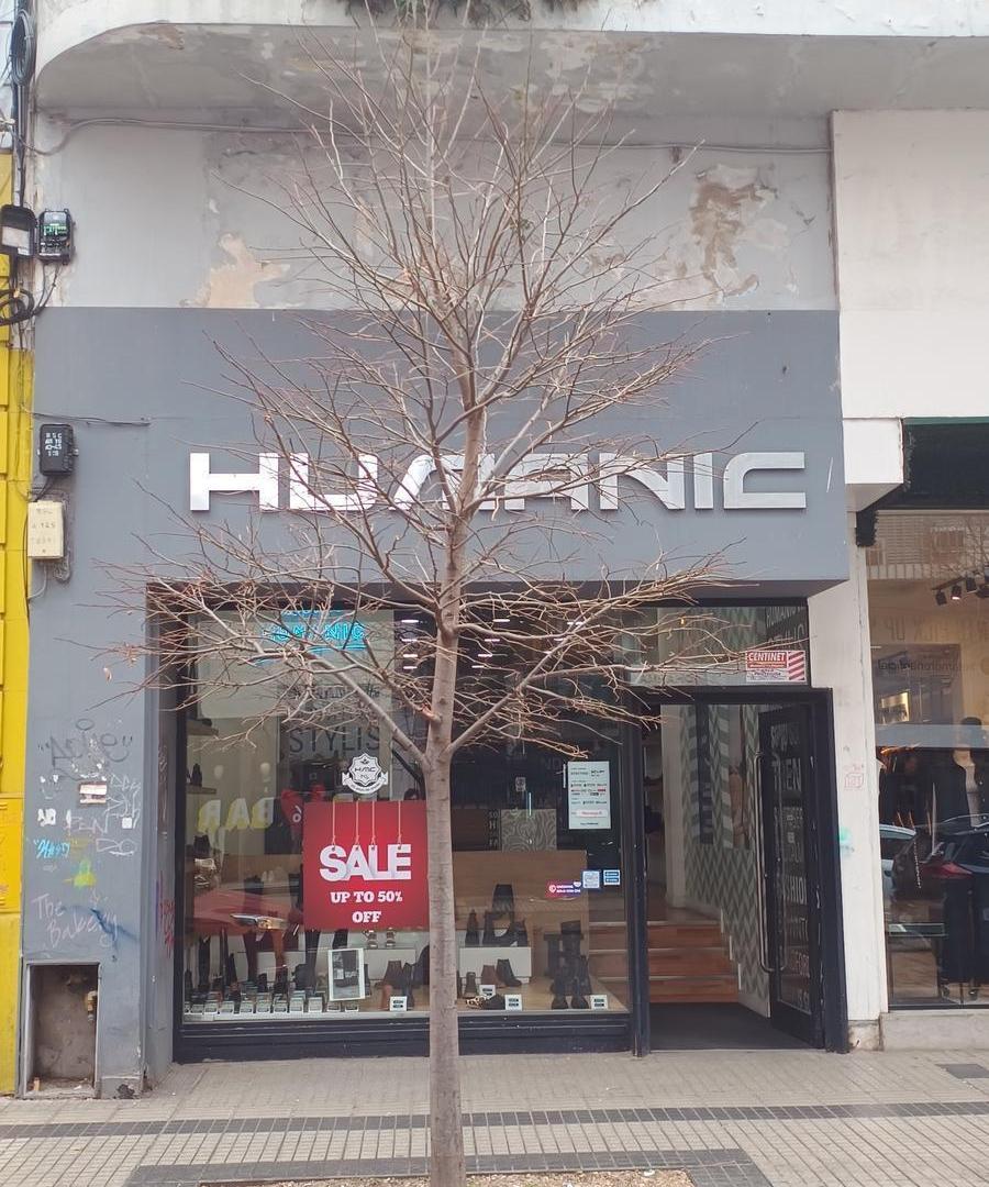 Foto de Local Comercial. Paseo del Siglo. Frente Vidriado. Deposito, imagen 2