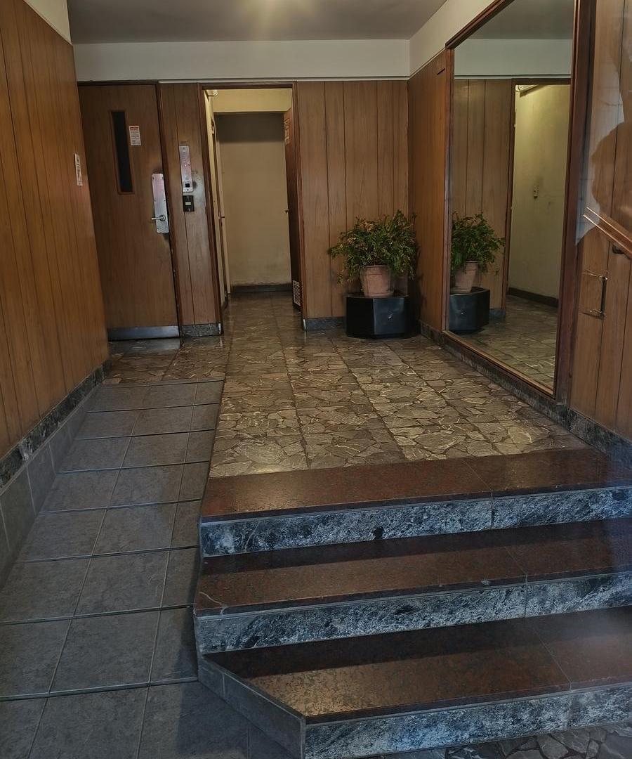 Foto de Departamento 2 dormitorios. Balcones. Semipiso.Centro, imagen 1
