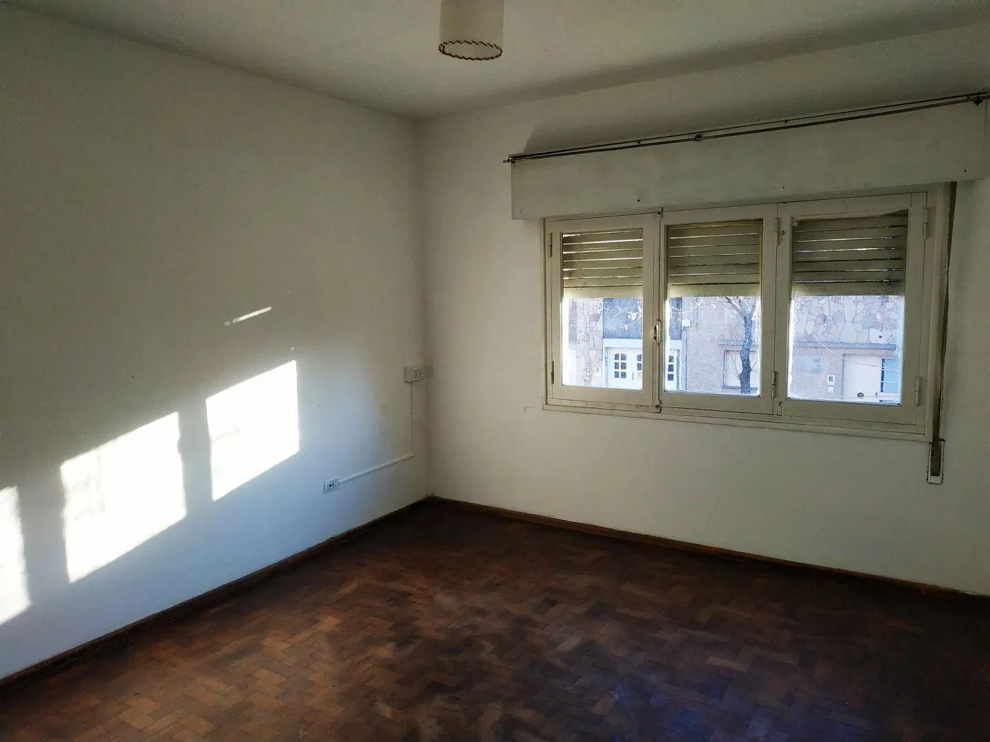 Zeballos 3949 - Echesortu - Casa en planta alta dos dormitorios 4