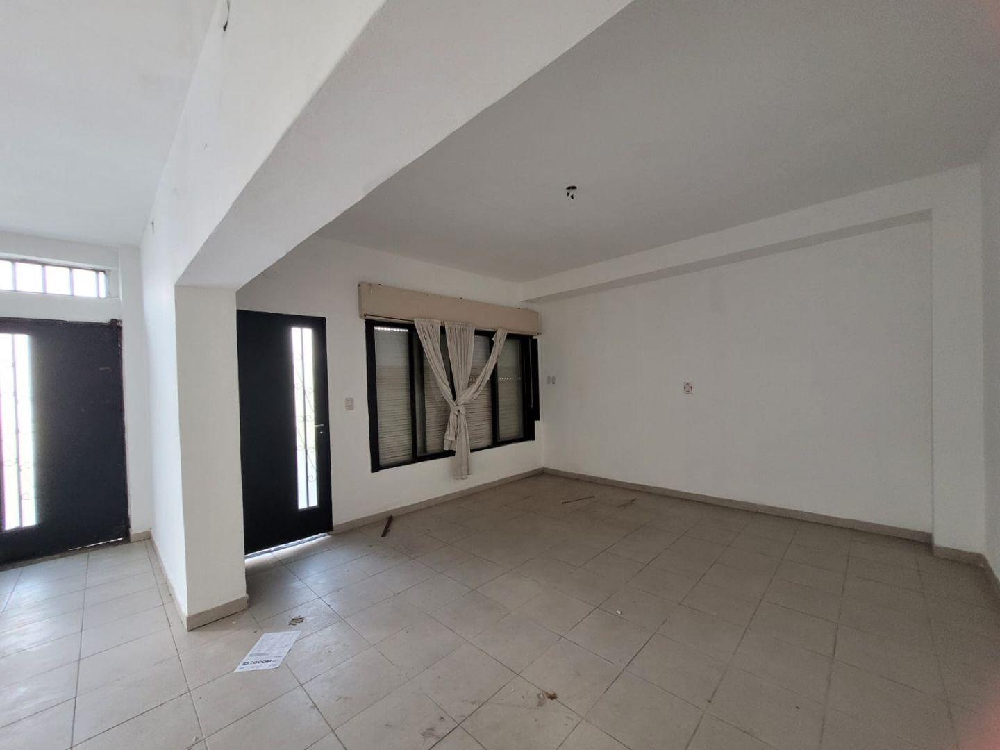 Foto de Casa en Alquiler, Barrio Belgrano, Rosario, imagen 3
