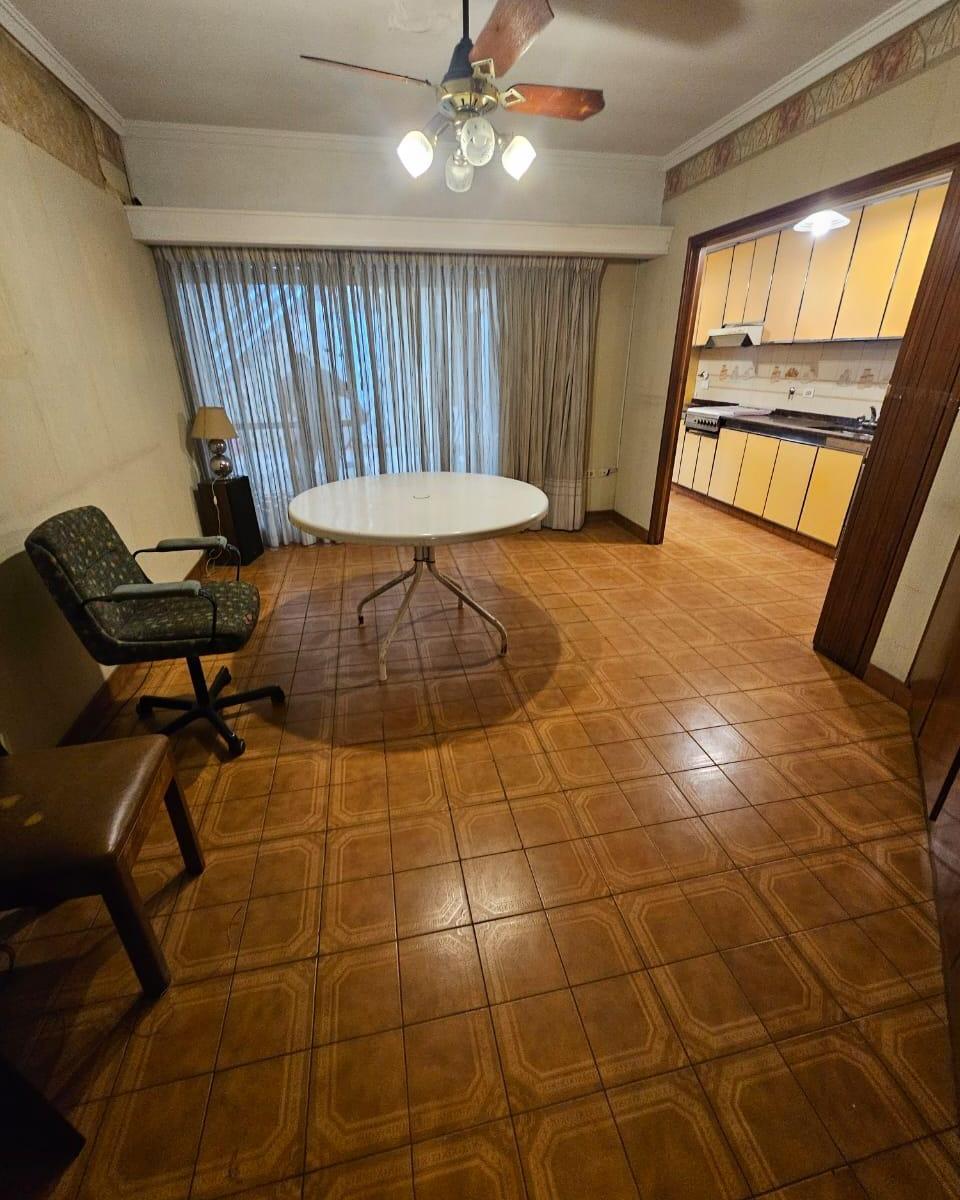 Casa 4 Dorm., Garage, Patio, Terraza. Zona Echesortu. Apta Profesional 2