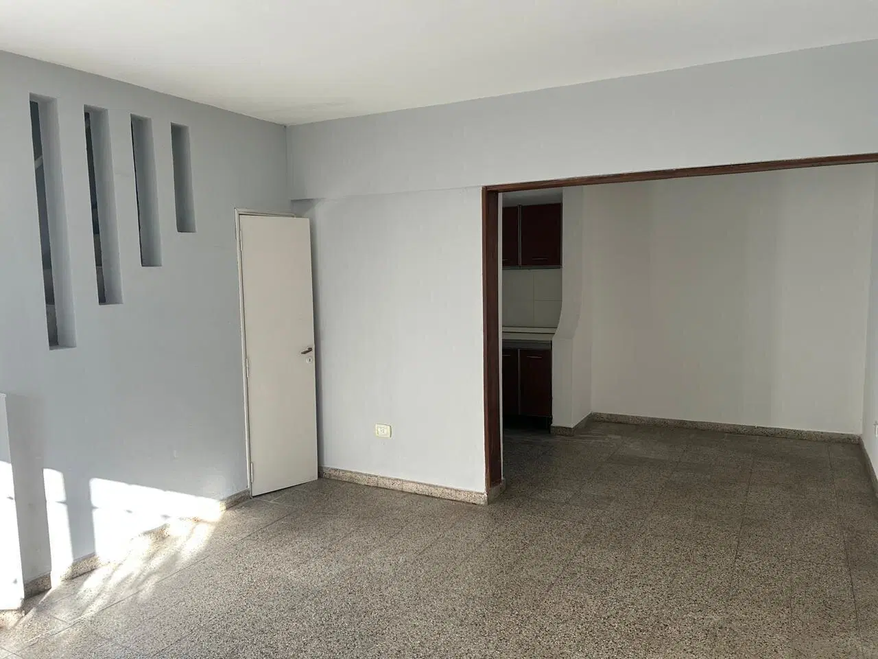 MACIEL 253 00-09 5