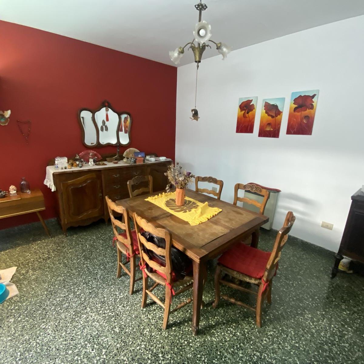 Casa en Arroyito - 3 Dorm. y 1 Comodín. 4
