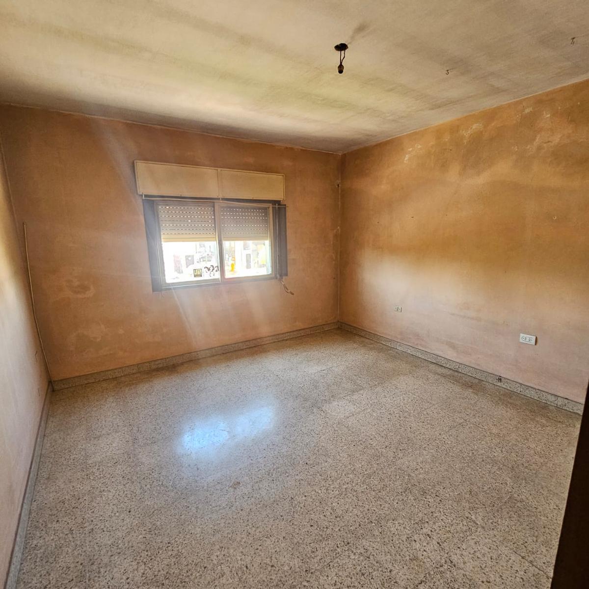 Foto de Local en Juan Jose Paso al 6600, local con 2 viviendas, espacio verde, imagen 4