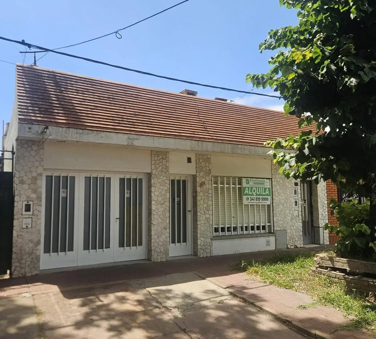 Casa alquiler albedi, patio y asador, garage, terraza con cuarto usos multiples 1