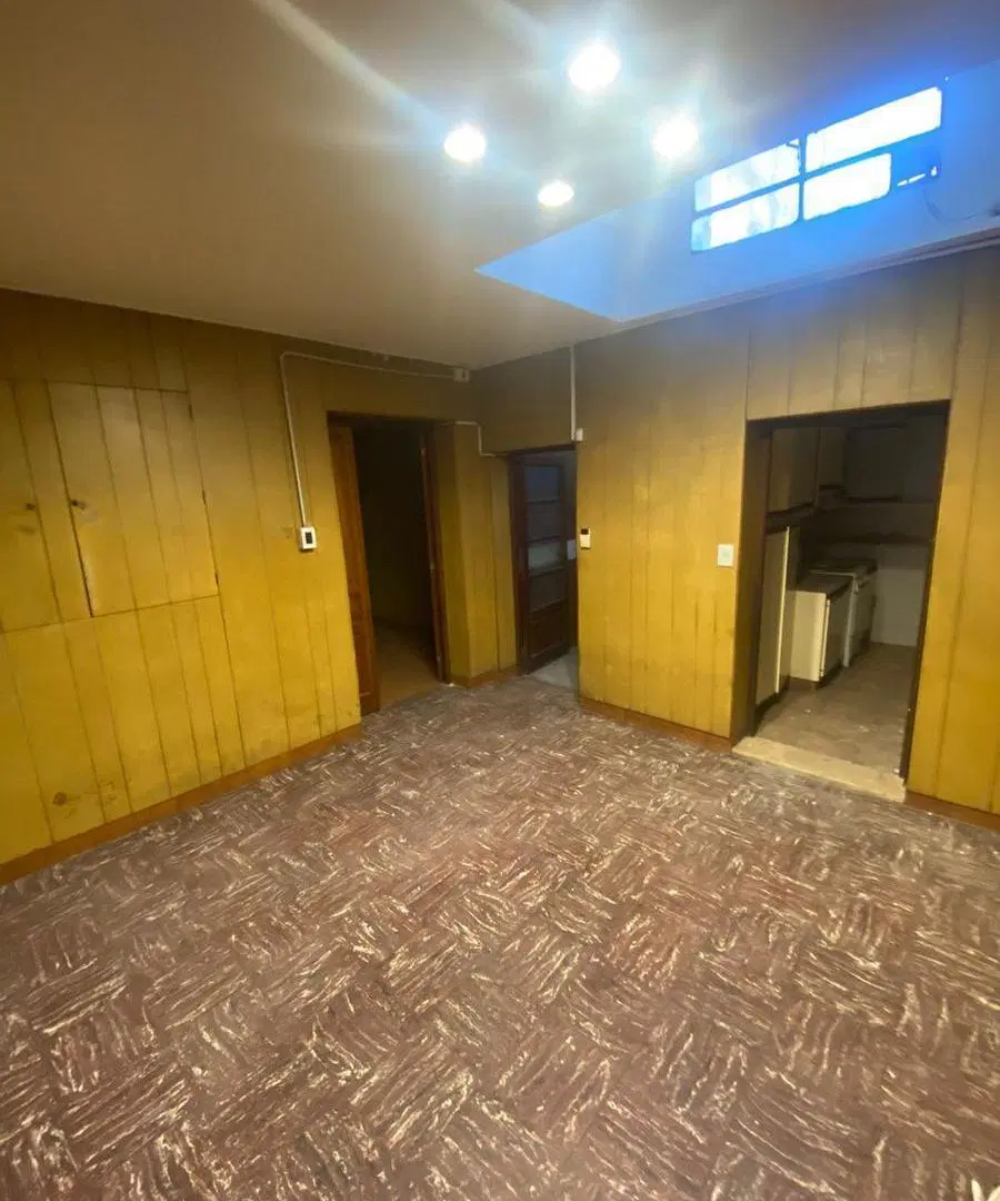 Local Comercial al frente con Vivienda o Deposito. 4