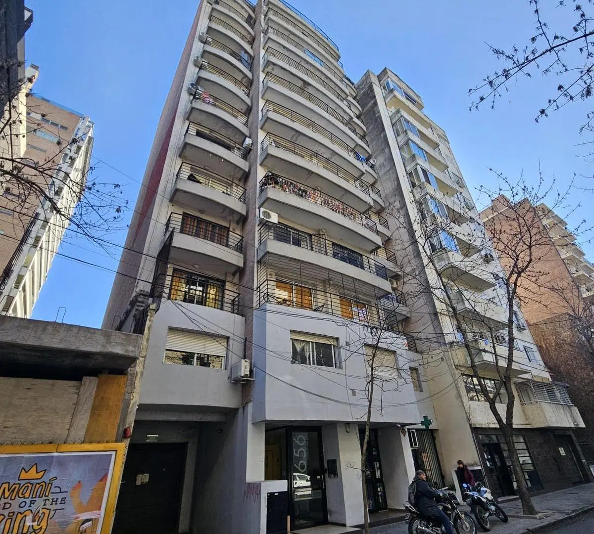 Ayacucho al 1600, amplio y moderno monoambiente externo con balcon 5