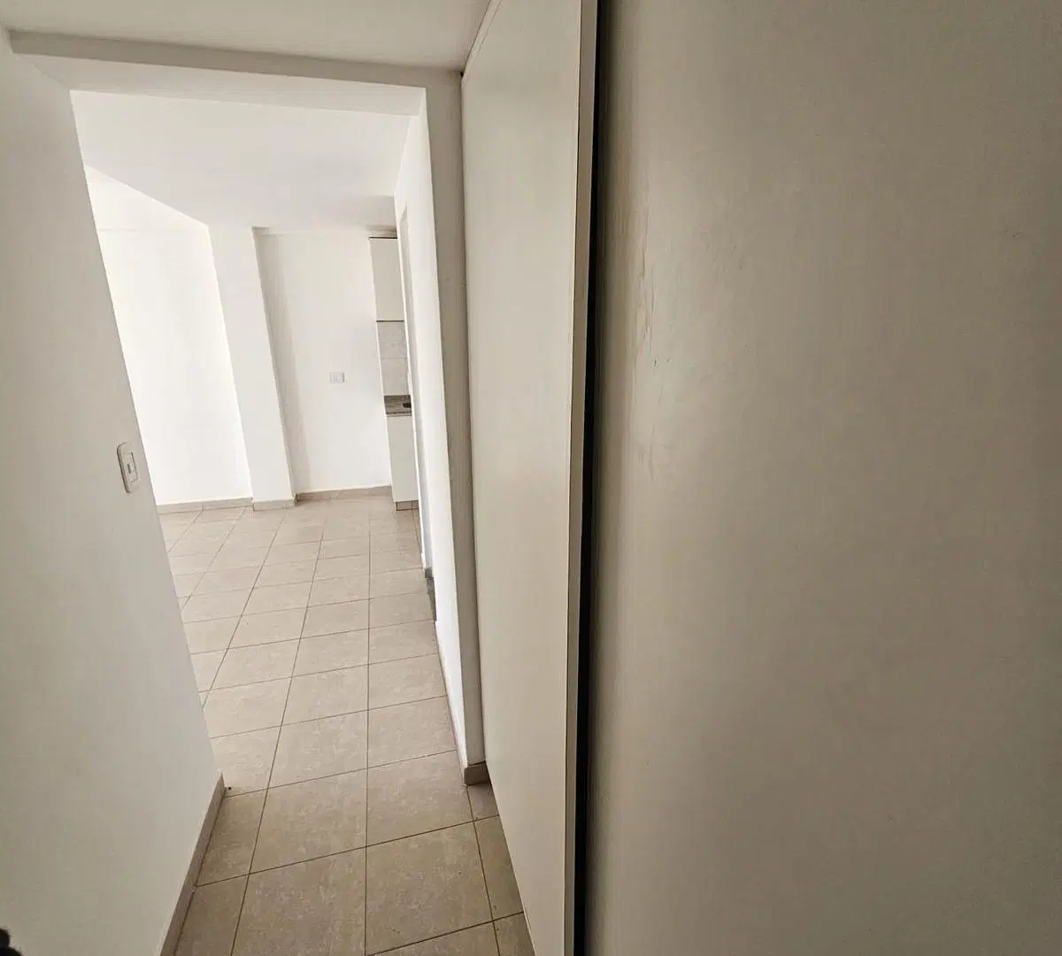 Ayacucho al 1600, amplio y moderno monoambiente externo con balcon 4