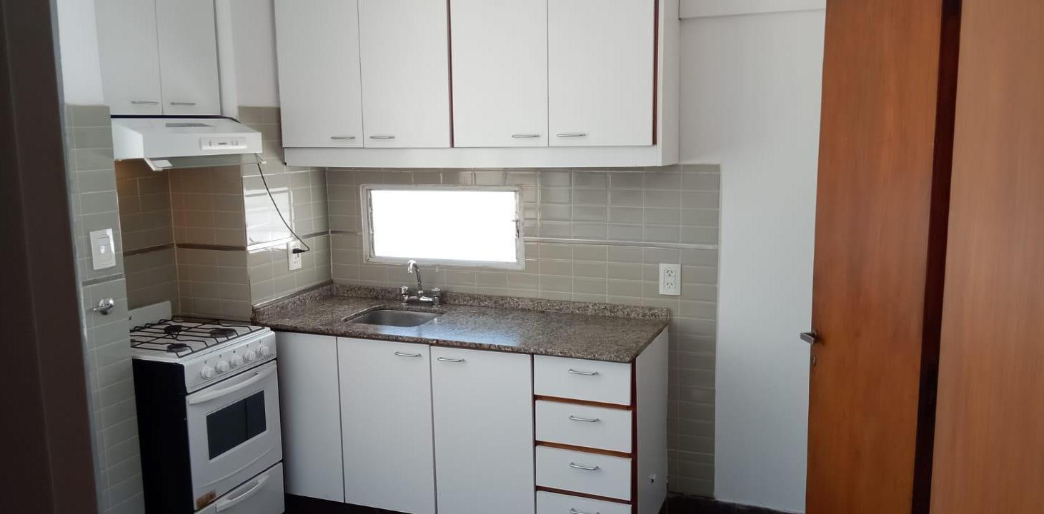 Foto de Departamento 3 de Febrero al 2900, departamento 2 dormitorios, externo, excelente estado, imagen 5