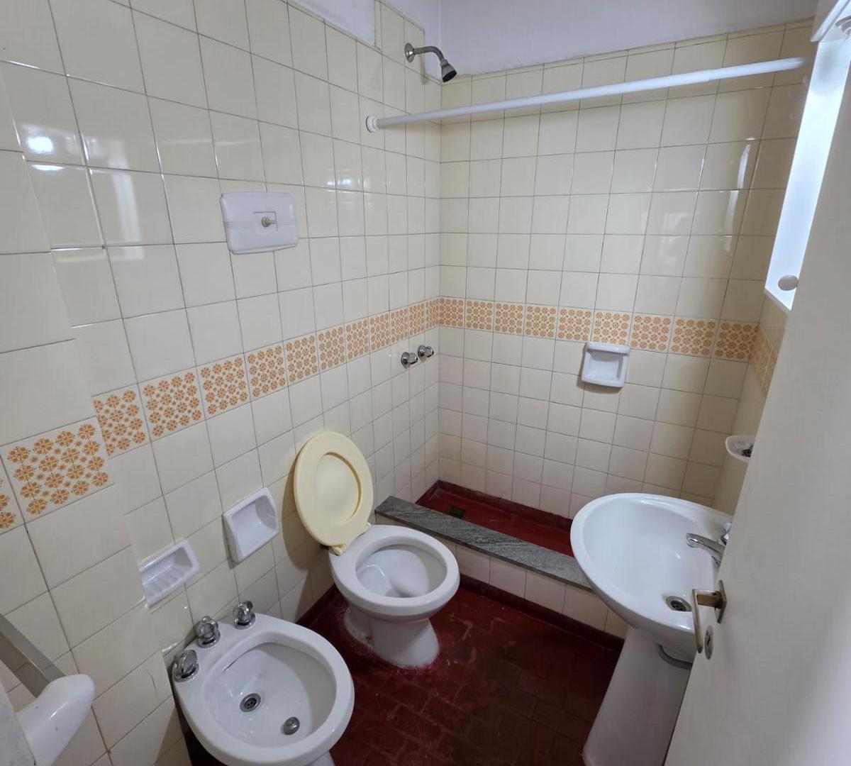 Foto de Departamento monoambiente, apto uso profesional, excelente ubicación, imagen 3