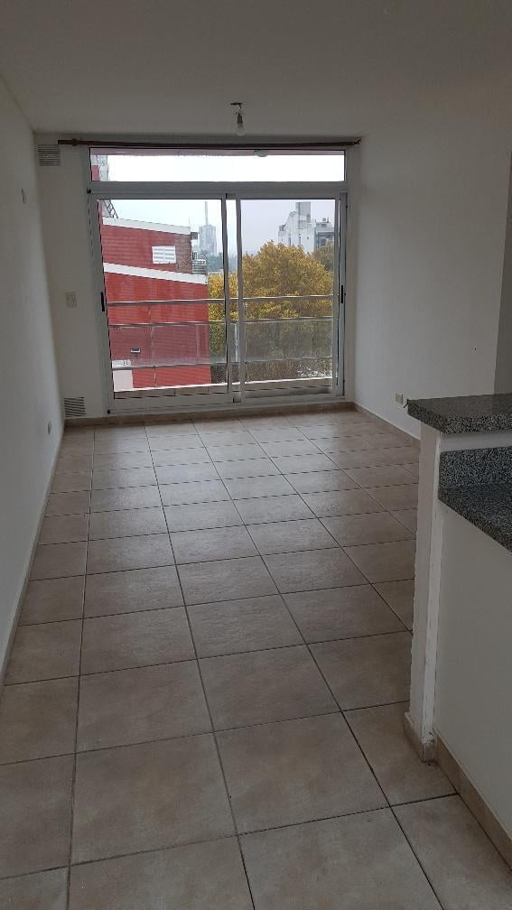 Foto de Departamento Arroyito Rio, moderno y unico dto. con patio de uso, imagen 1