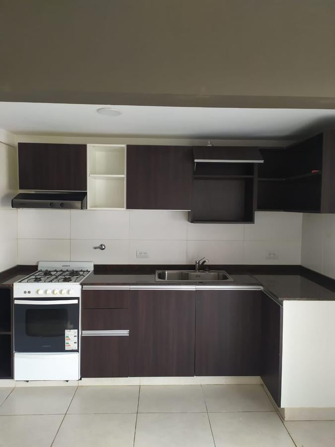 Foto de Departamento de 2 dormitorios con cochera - Granadero Baigorria, imagen 1