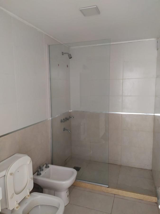 Foto de Departamento de 2 dormitorios con cochera - Granadero Baigorria, imagen 5