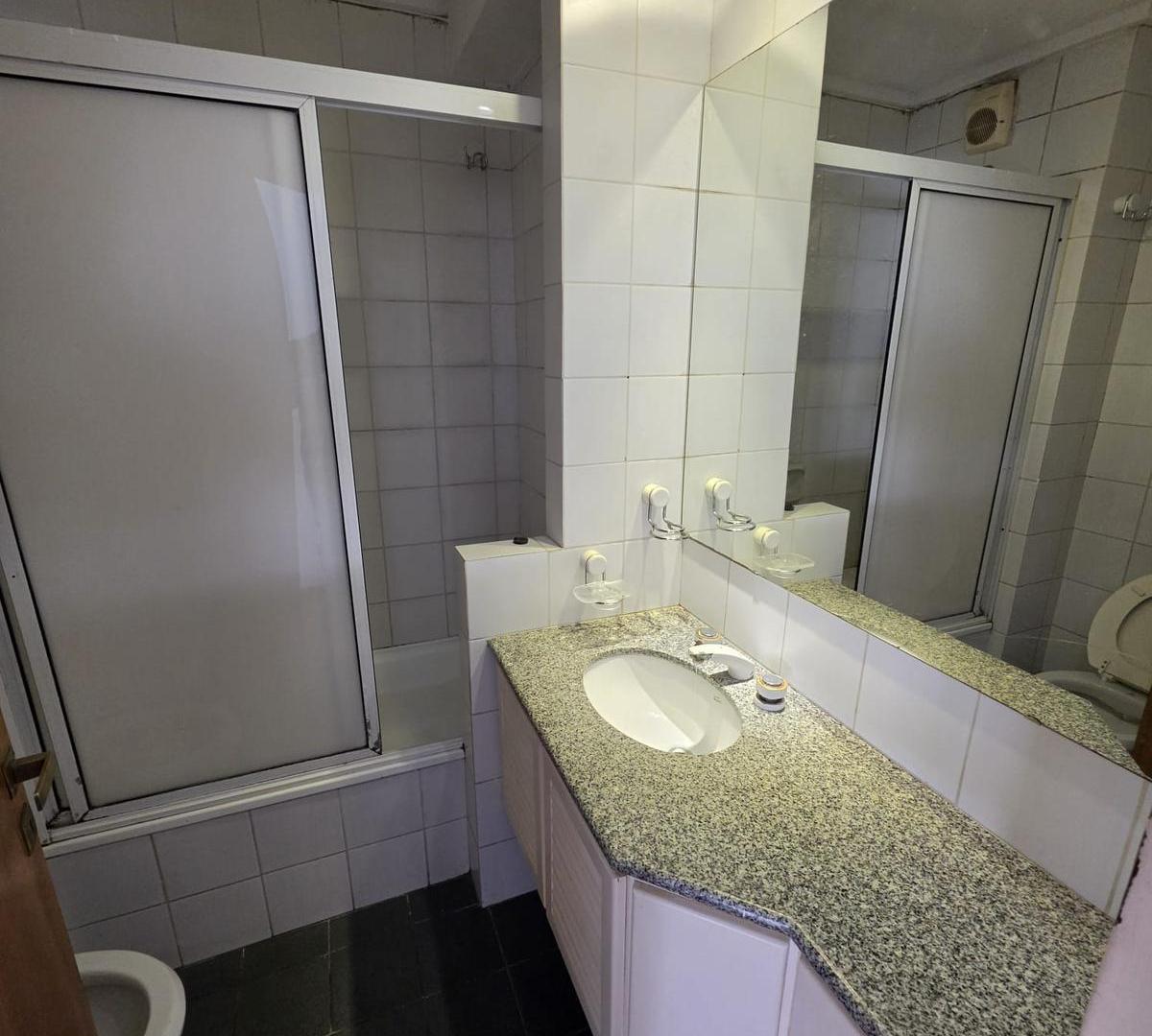 Foto de Departamento alquiler B° Martin, semipiso 2 dormitorios, excelente, imagen 5