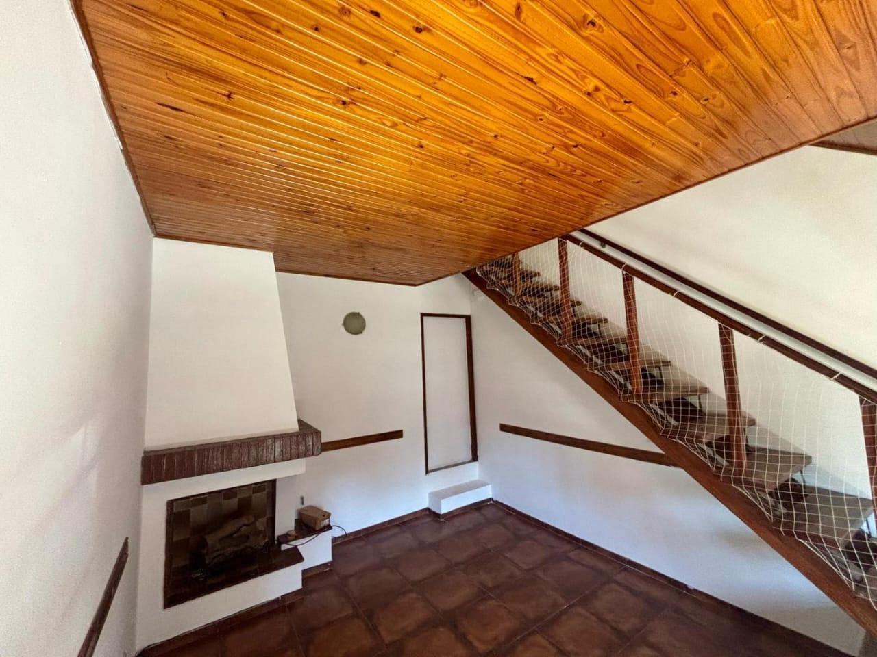 Foto de CASA 3 DORMITORIOS, PLANTA ALTA, COCHERA, TERRAZA, EXCELENTE ESTADO, imagen 1