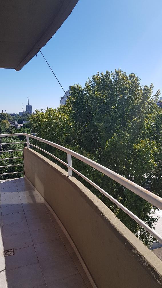 Foto de Arroyito Rio, moderno piso unico exclusivo excelente vista Este, muy, imagen 3