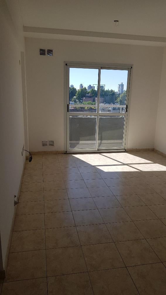 Foto de Arroyito Rio, moderno piso unico exclusivo excelente vista Este, muy, imagen 2