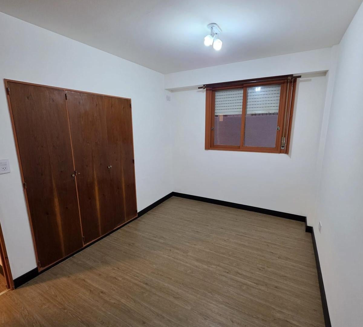 Foto de Departamento alquiler, Mendoza 3800 con patio refaccionado, semi, imagen 1