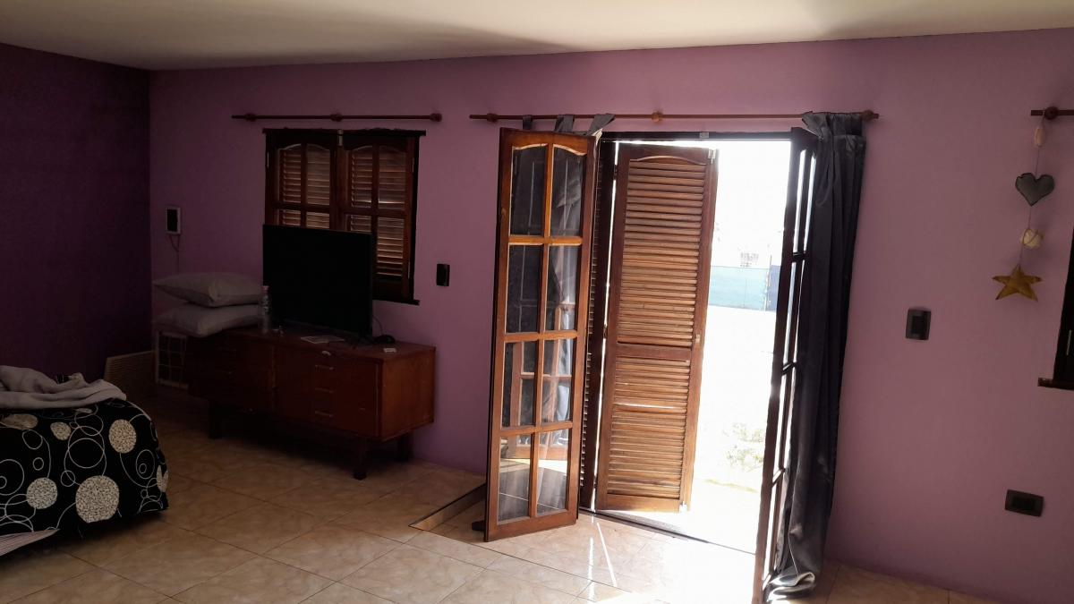 Soldado Aguirre Al 3000 - Casa de 3 Dorm. 1