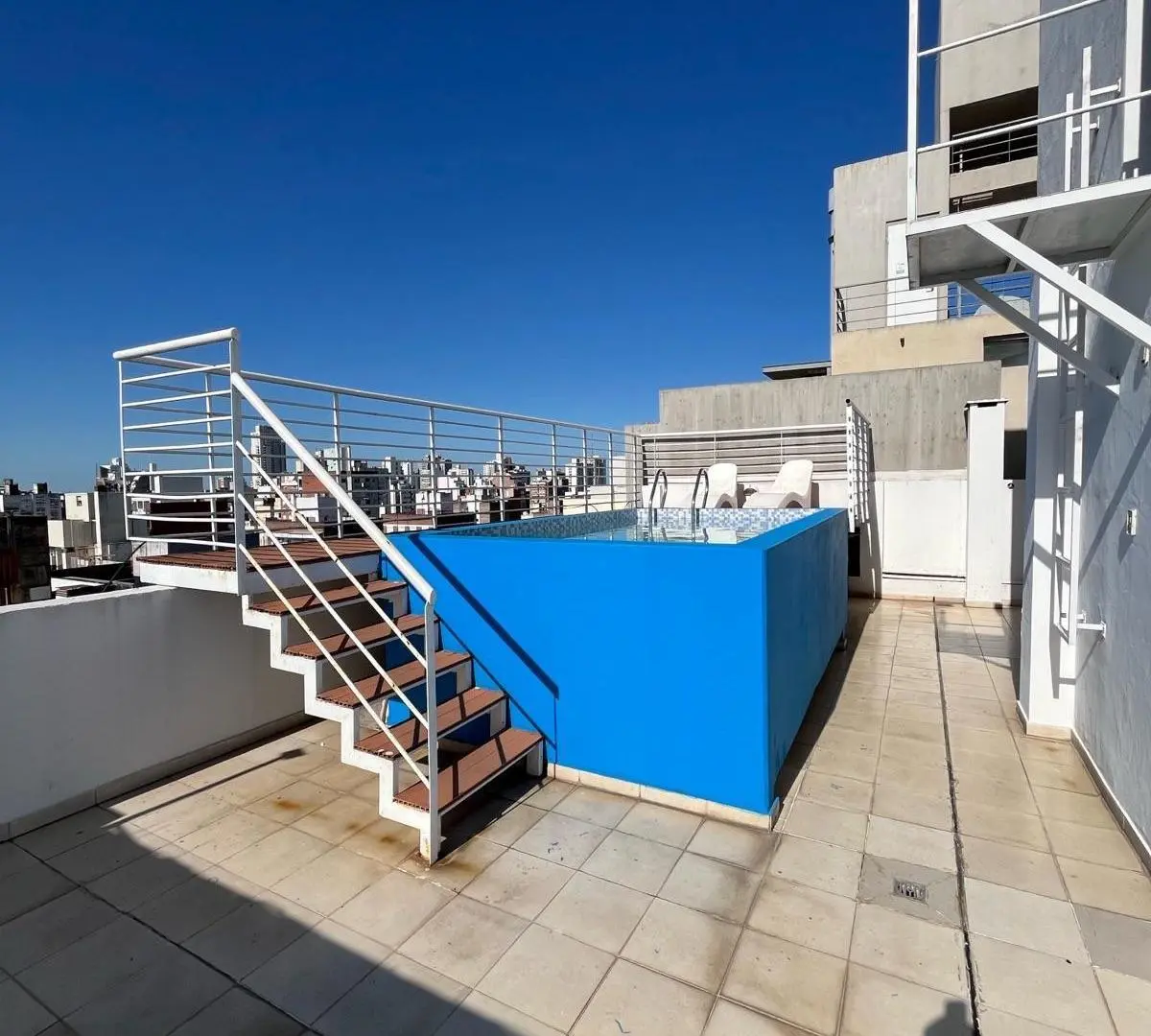 Departamento amueblado 2