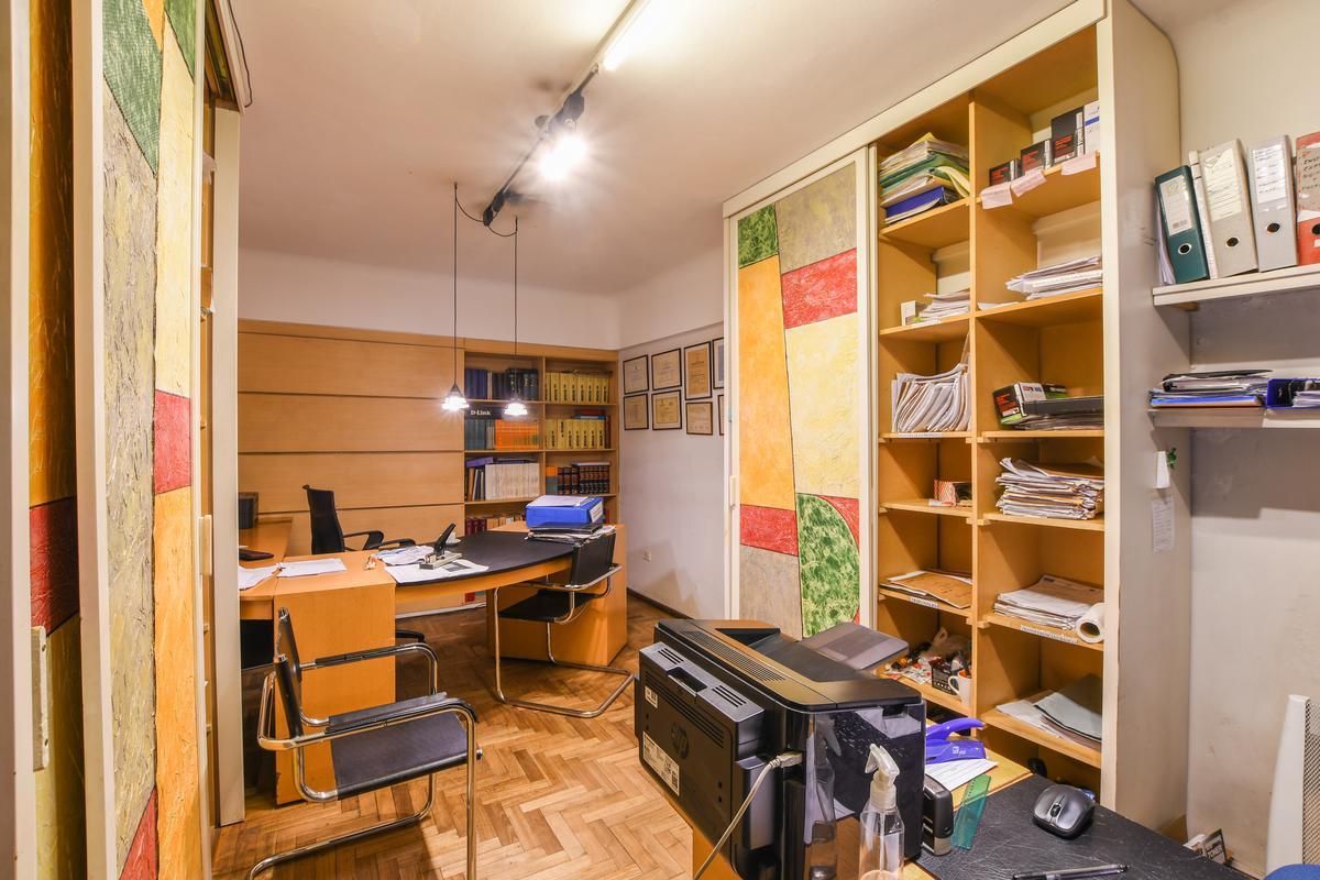 OFICINA VENTA AMPLIA PISO EXCLUSIVO MICROCENTRO ROSARIO.