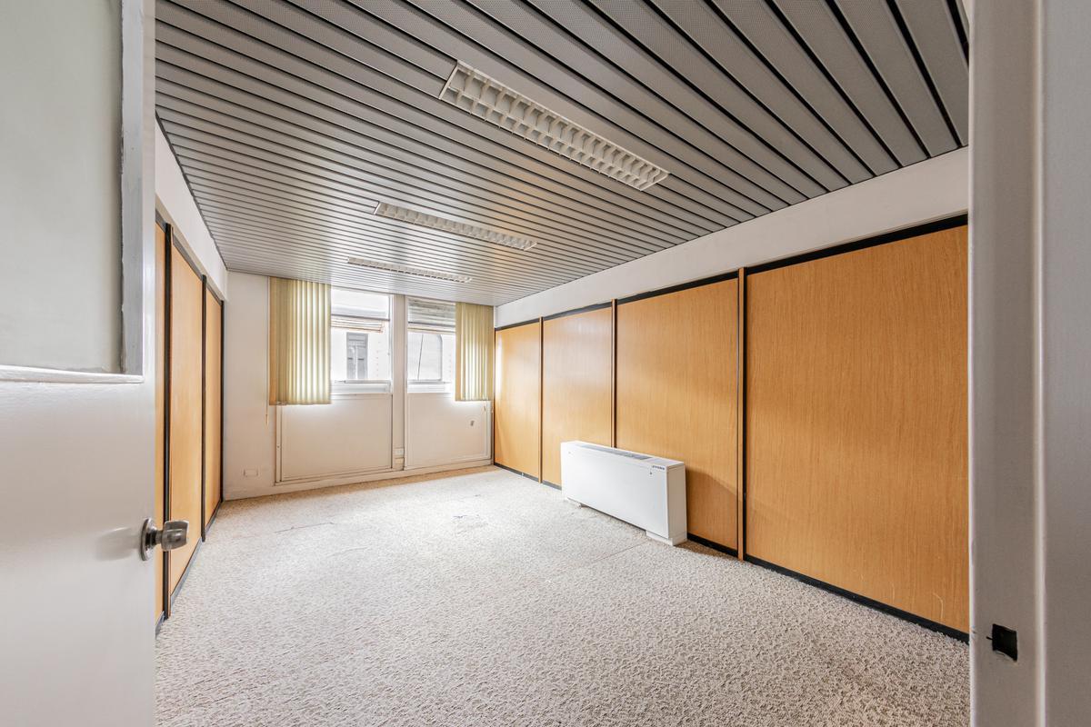 Oficina de Piso Exclusivo en Venta en El Micro Centro de Rosario 3