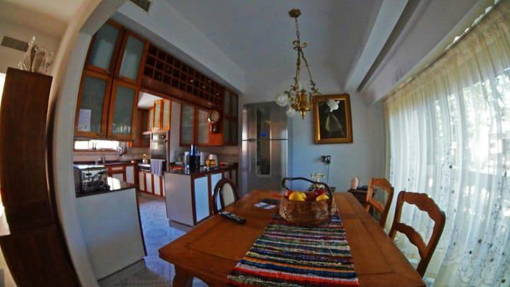 Casa Amplia en Venta Apta Para Vivienda o Uso Comercial Parque Independencia Centro Rosario 5