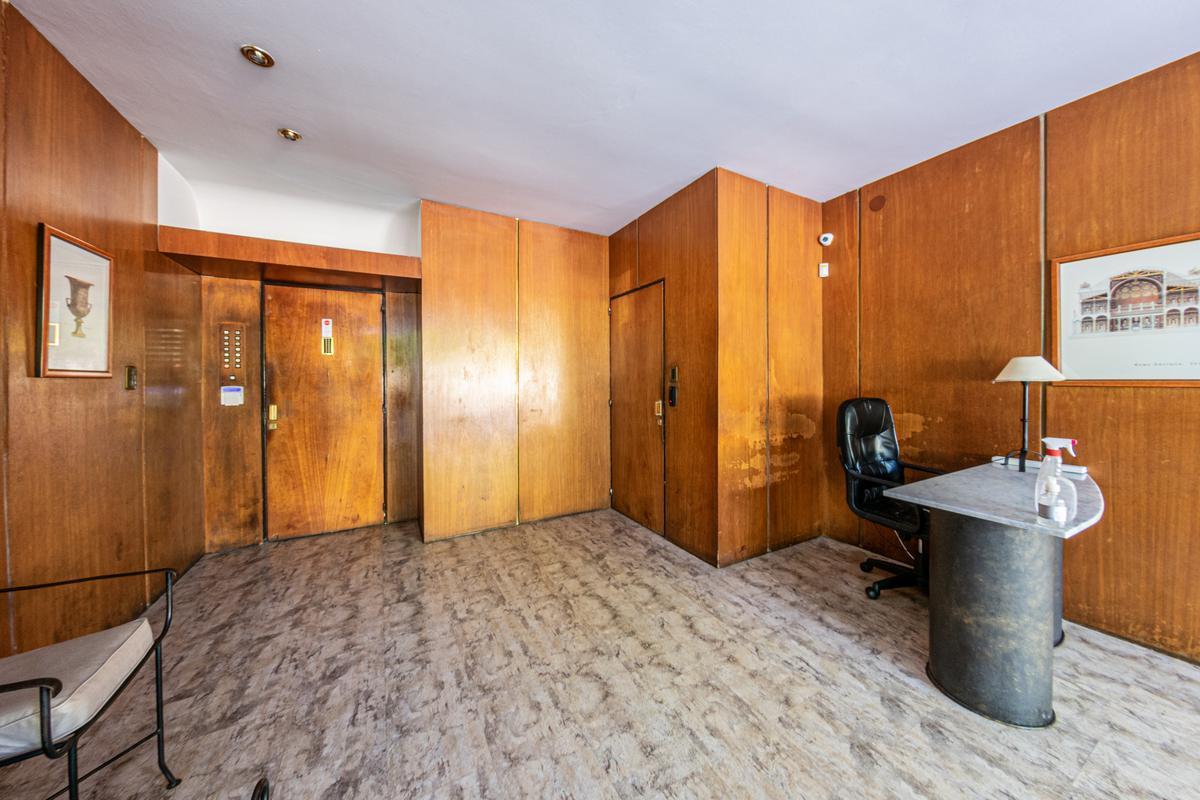Departamento Piso Exclusivo Venta 4 Dorm. con Cochera Baulera Frente Al Rio Centro Rosario 5