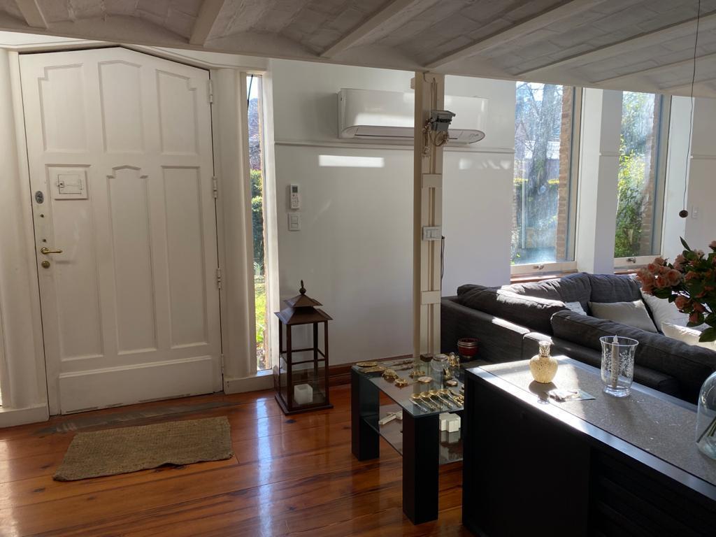 Gran Casa de 5 Dorm. con Pileta en Fisherton 3