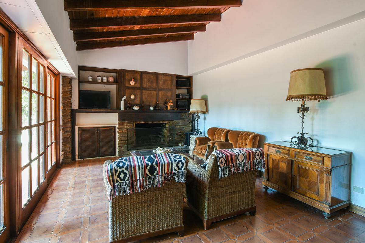 Casa Venta 5 Dorm. Fisherton 4