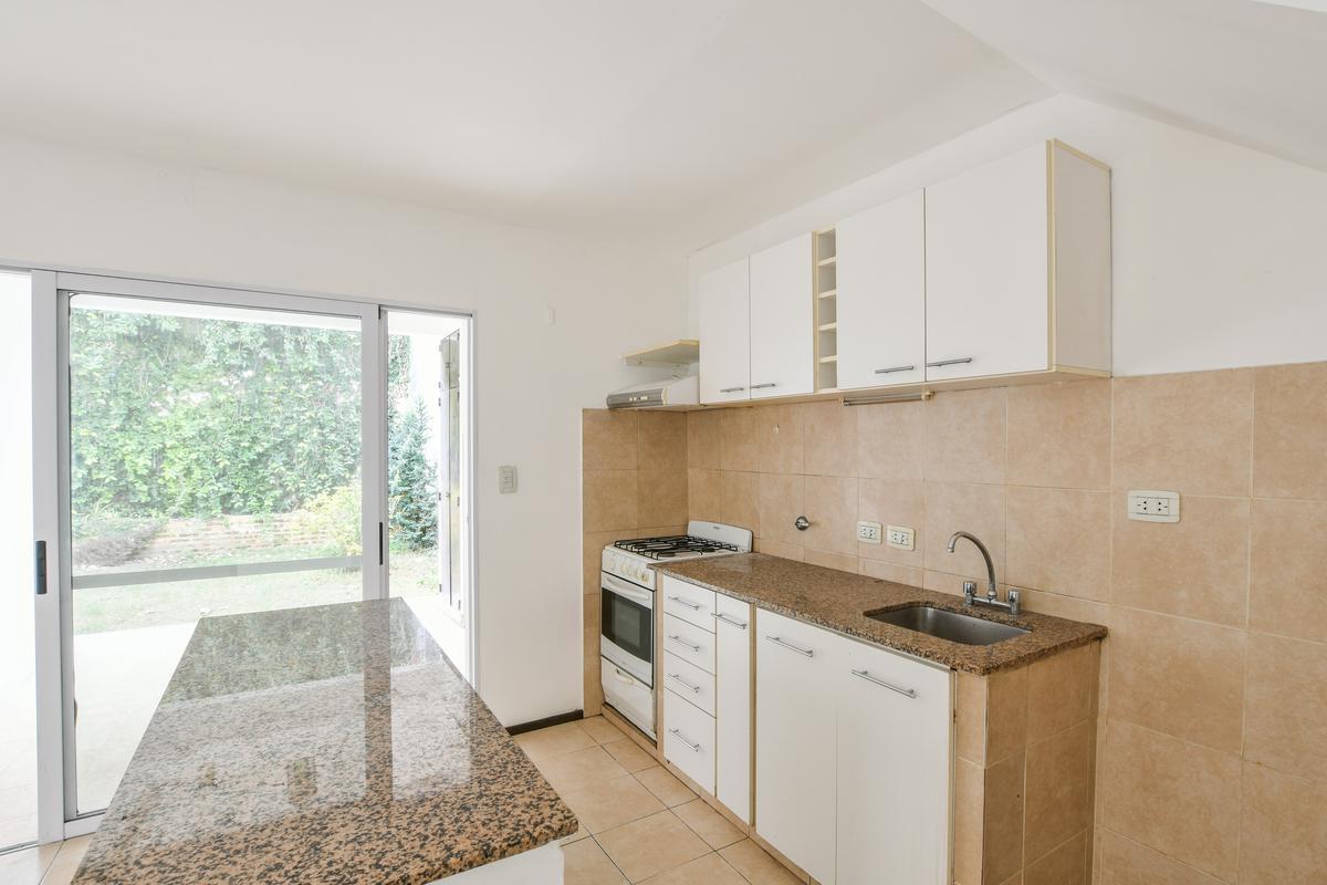 Departamento de pasillo 2 dormitorios en venta Zona sur Centro Rosario