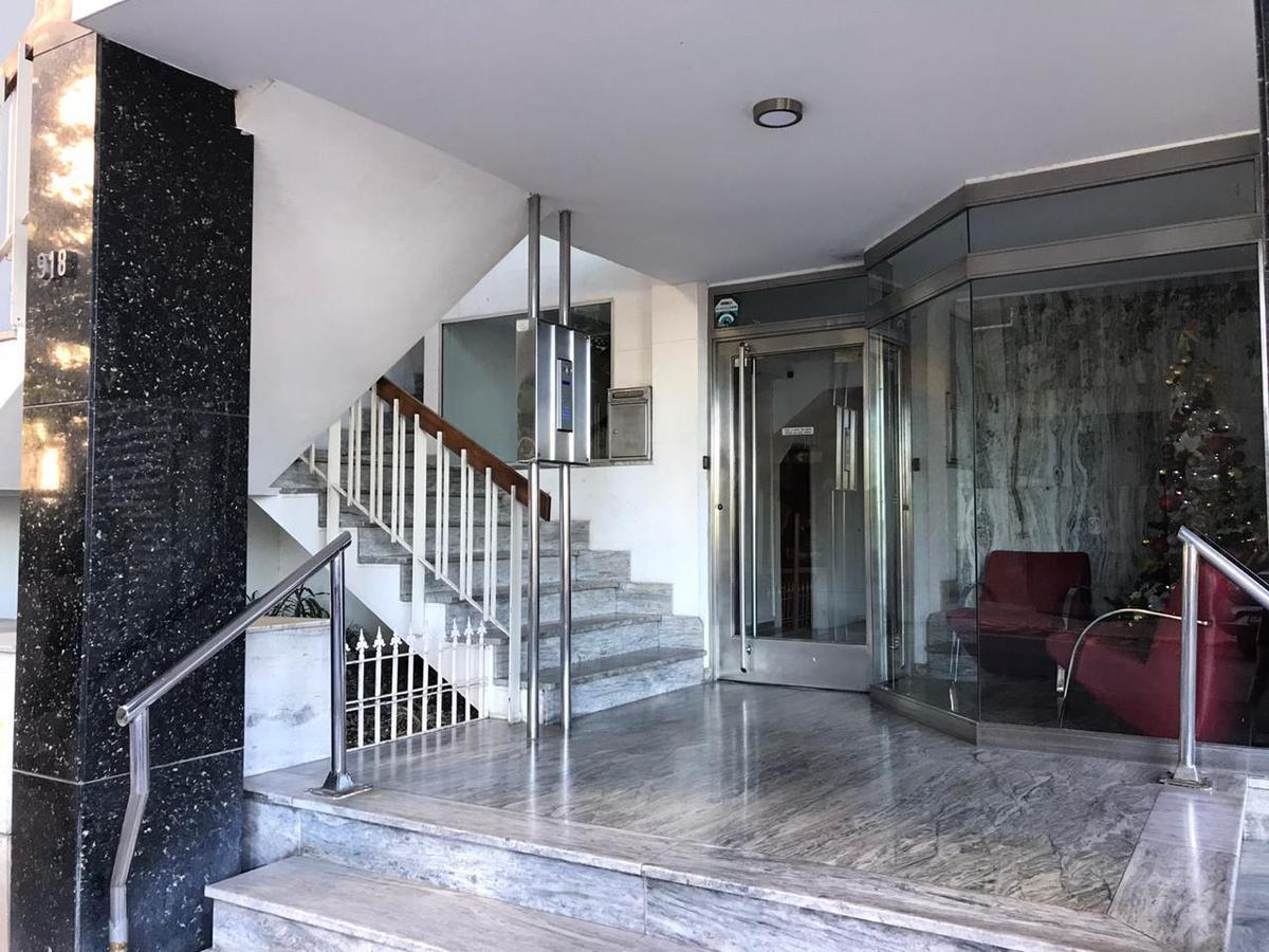 Departamento Venta 3 Dorm. Vista Al Rio Barrio Martin Centro Rosario 3
