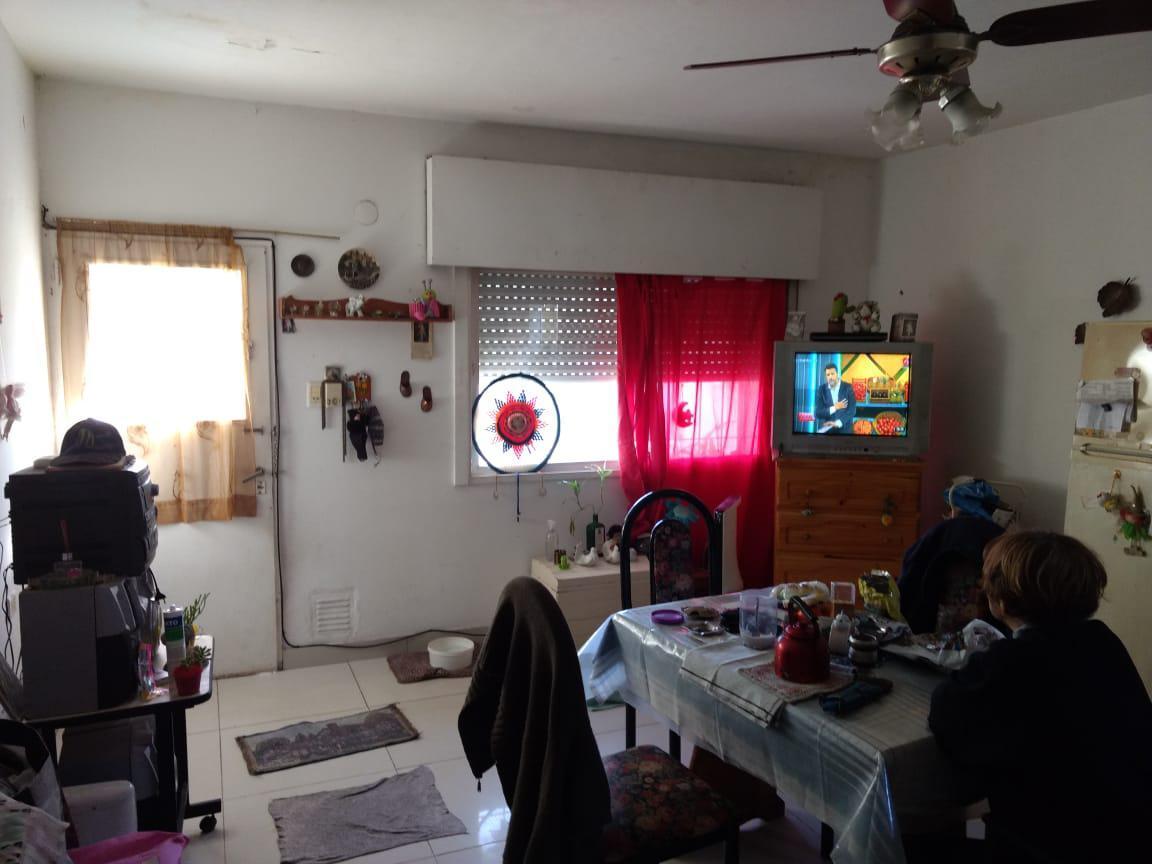 Casa de 5 Dorm. en Venta o Departamento Empalme Graneros 2