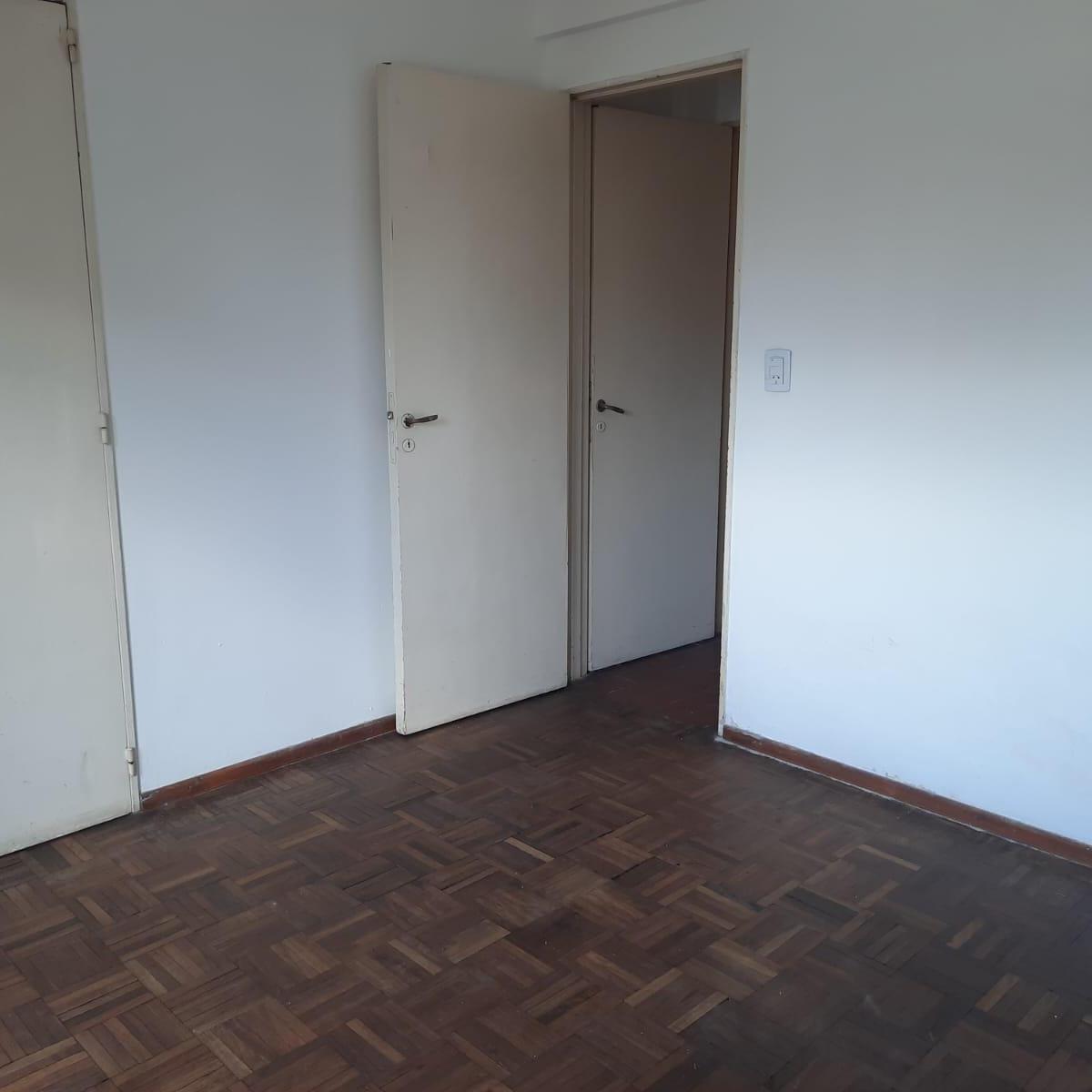 Foto de DEPARTAMENTO VENTA UN DORMITORIO AMPLIO BALCON AL FRENTE Y CONTRAFRENTE, imagen 3