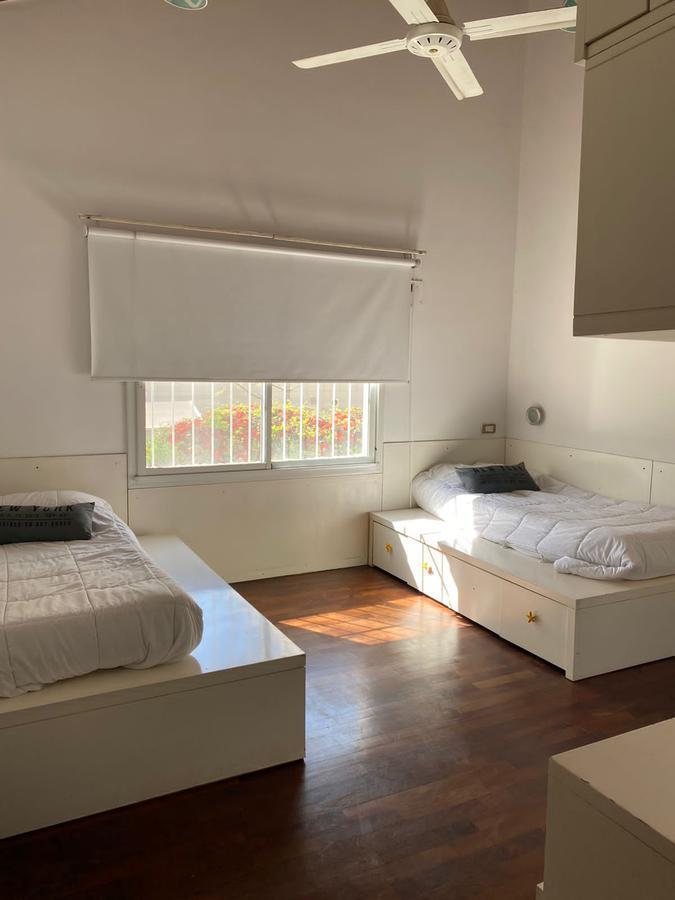 Casa en Venta - Barrio Country Golf 4 Dorm. - Fisherton 1