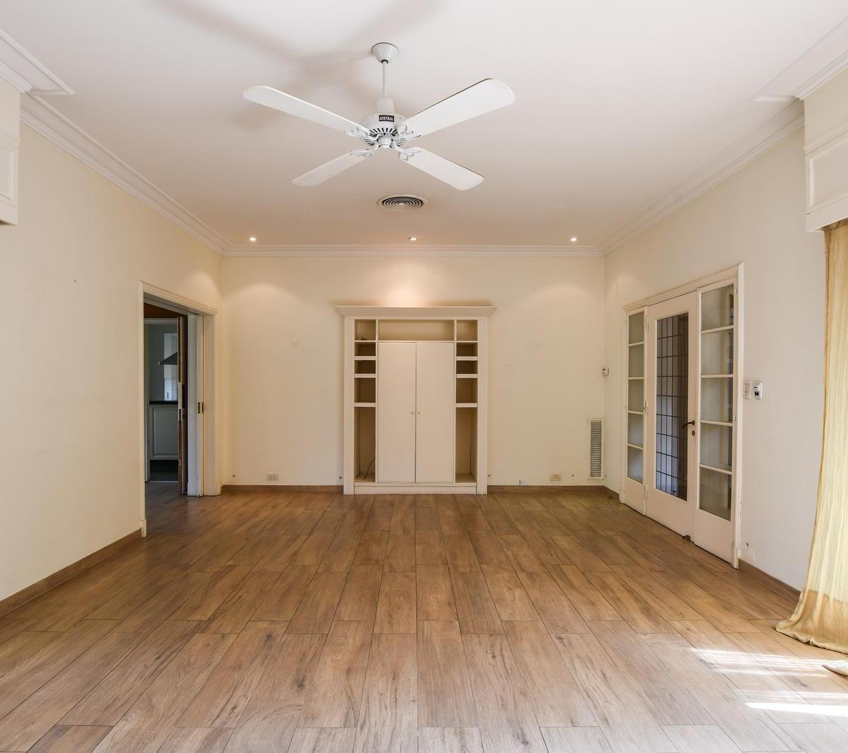 Casa Fisherton Tradicional - Venta 3/ 4 Dorm. - Planta Baja - Quincho - Pileta 1