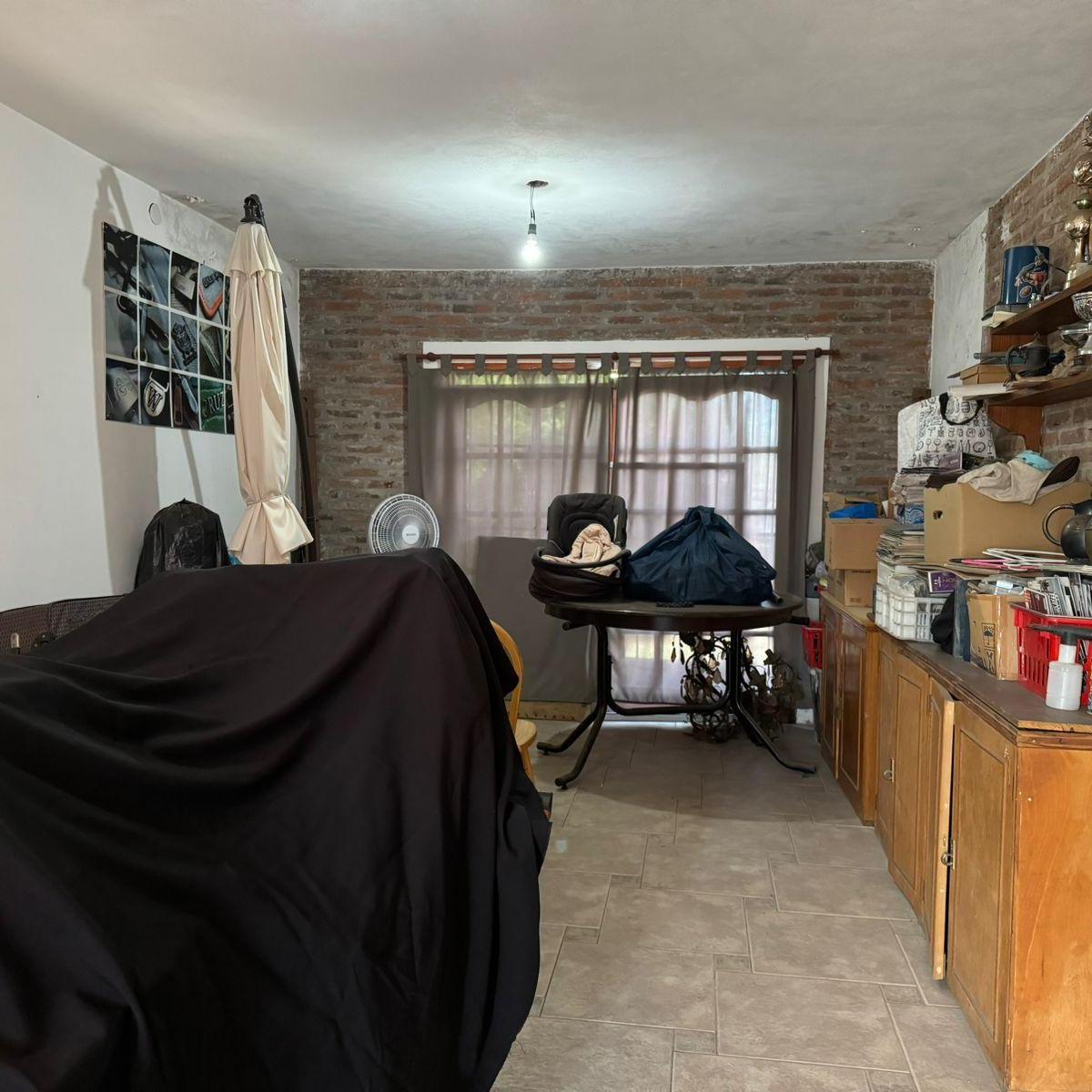 Casa Venta 3 Dorm. Escritorio Jardin Piscina Fisherton Rosario 5
