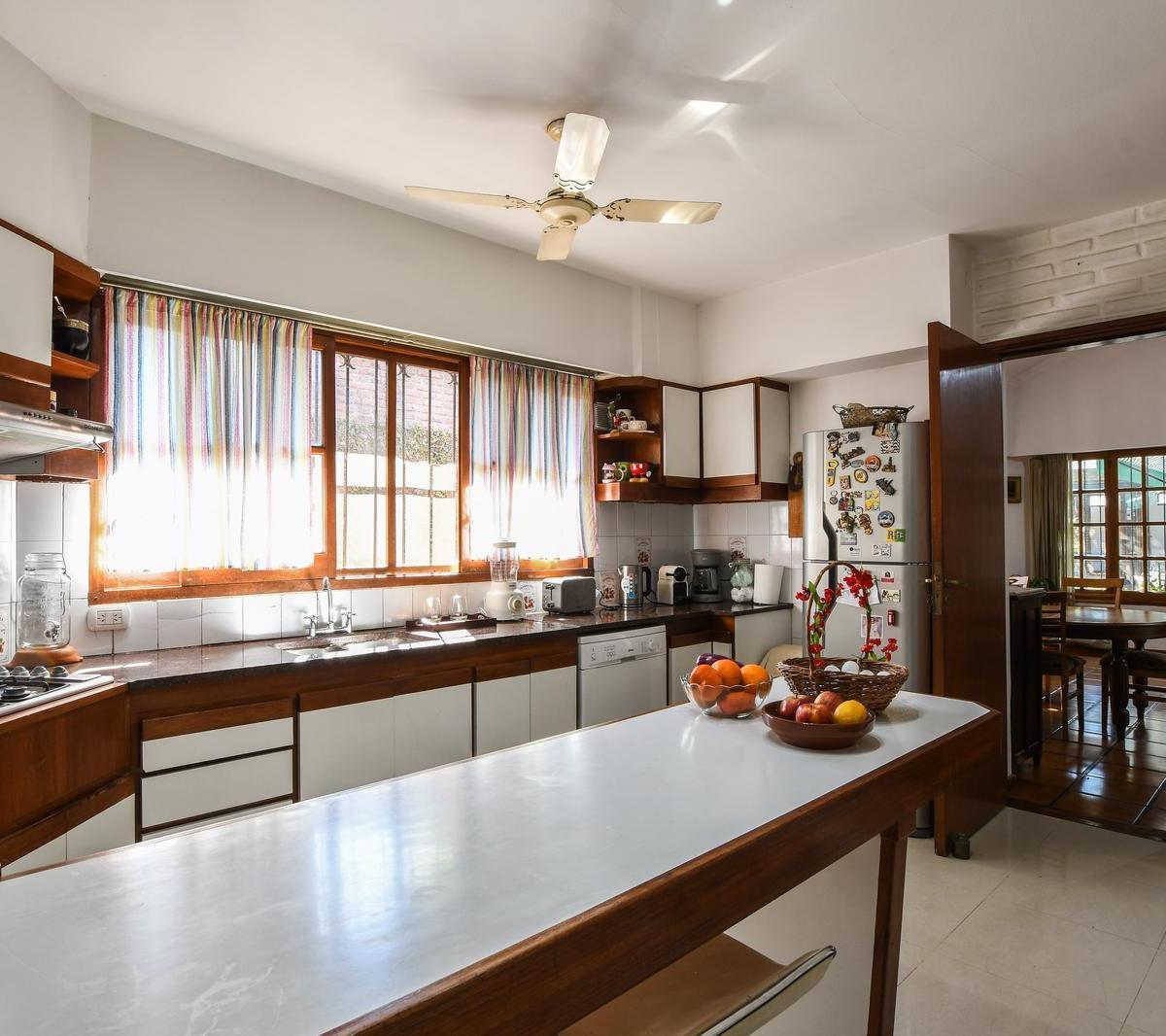 Casa en Venta - Fisherton Tradicional - 3/4 Dorm. - Planta Baja - Quincho - Pileta 2