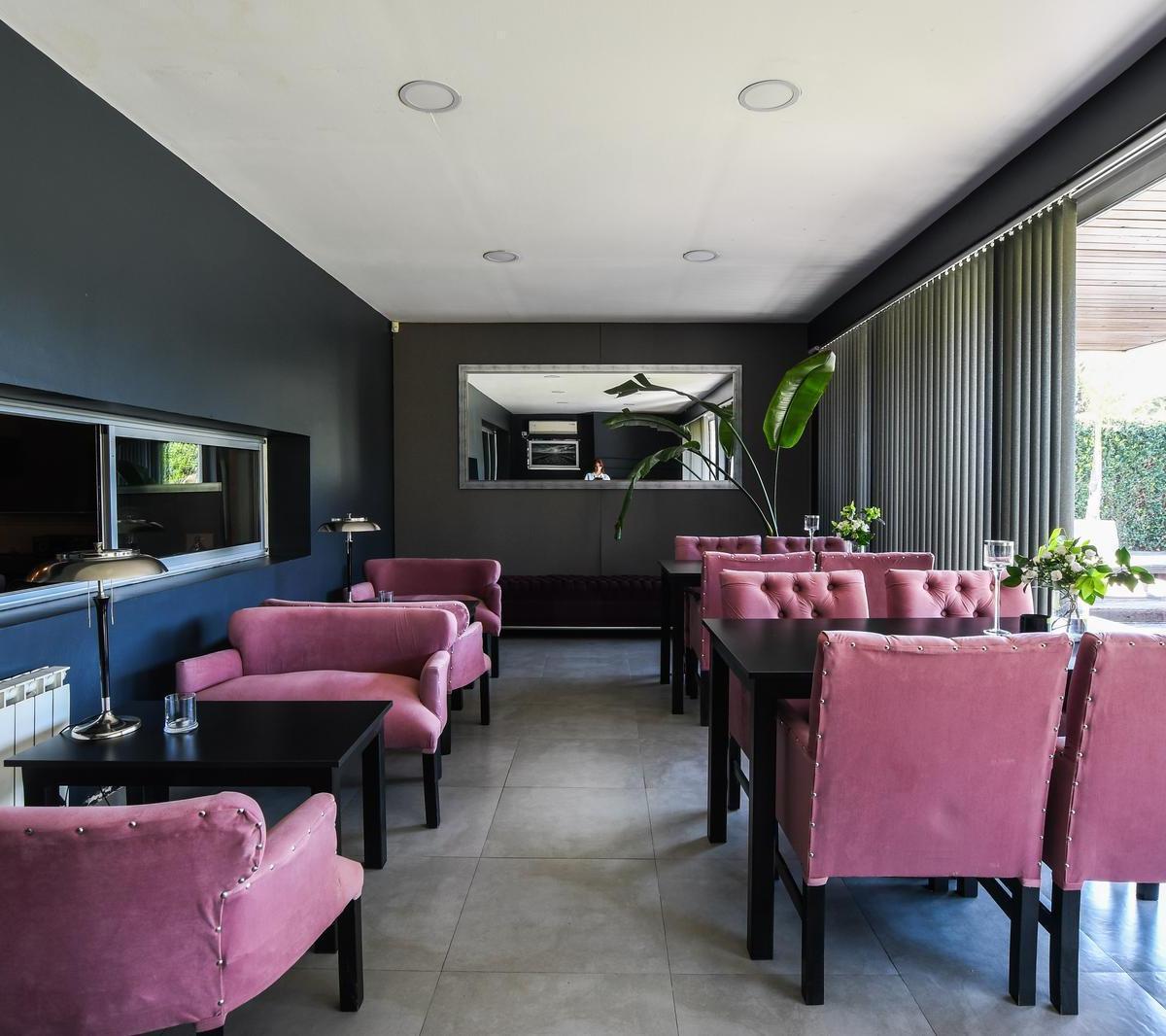 Casa en Venta - Fisherton - Todo en Planta Baja - 3/4 Dorm. - Quincho, Pileta 3