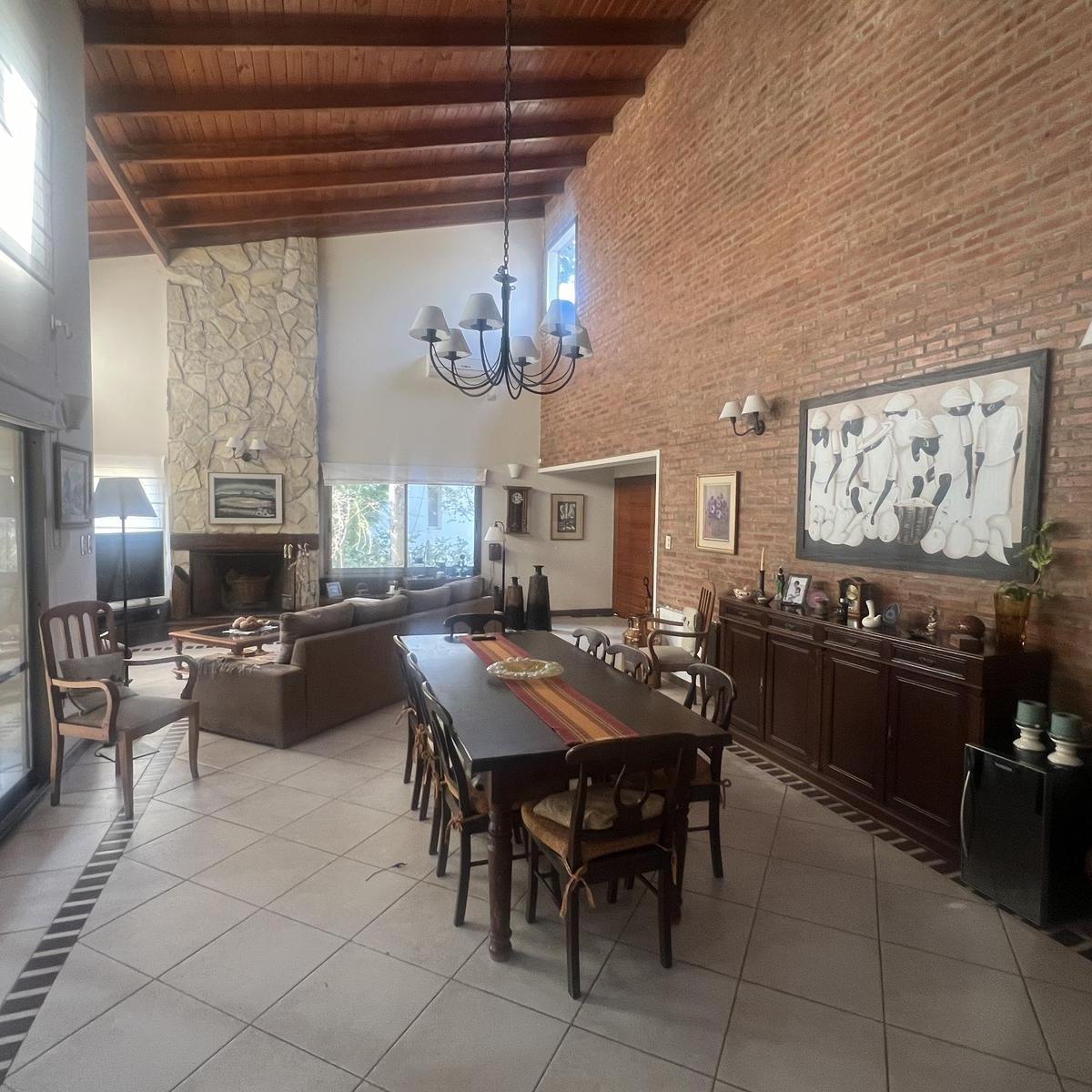 Foto de Casa en Venta - Roldan - Barrio Privado , El Cielo - 4 Dormitorios- Quincho - Pileta, imagen 3
