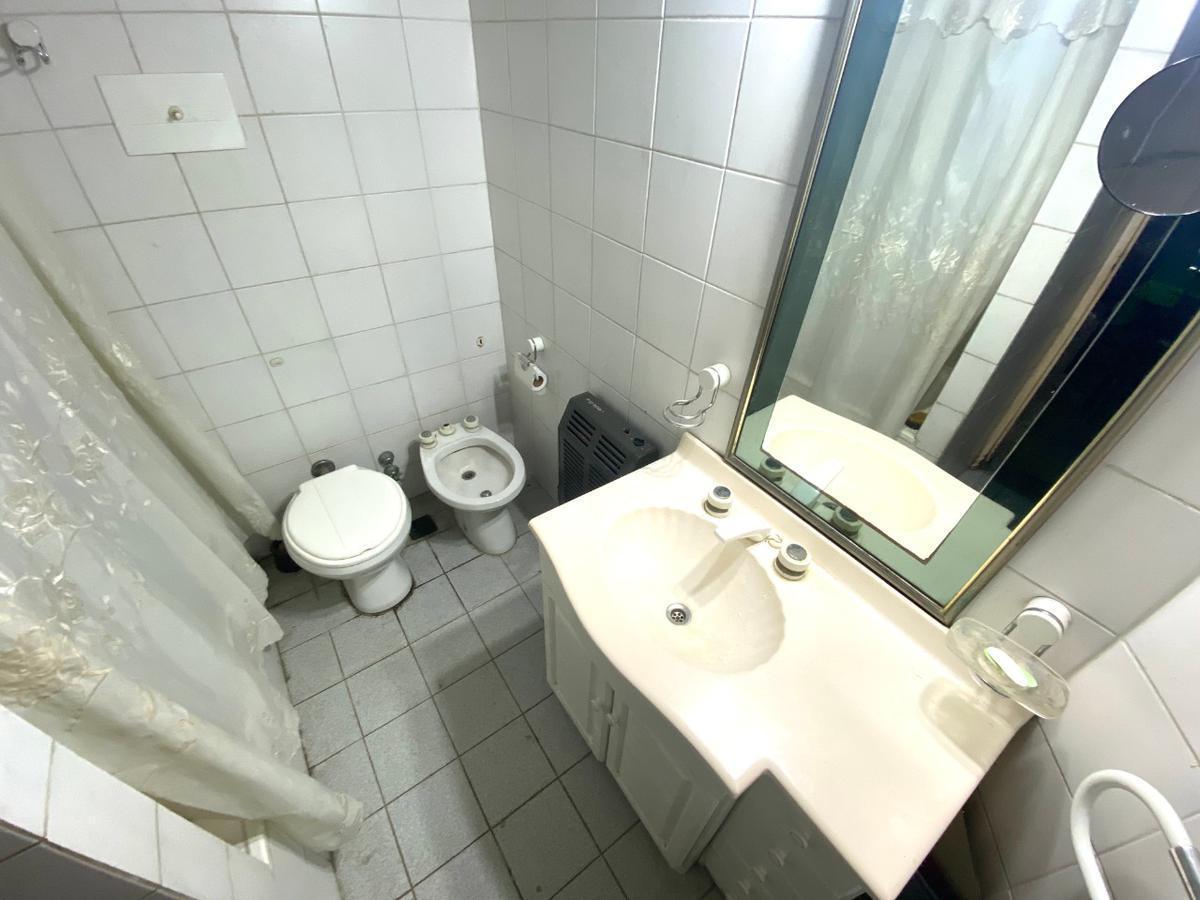 Casa de 6 Dorm. en Venta en El Centro de Rosario 3