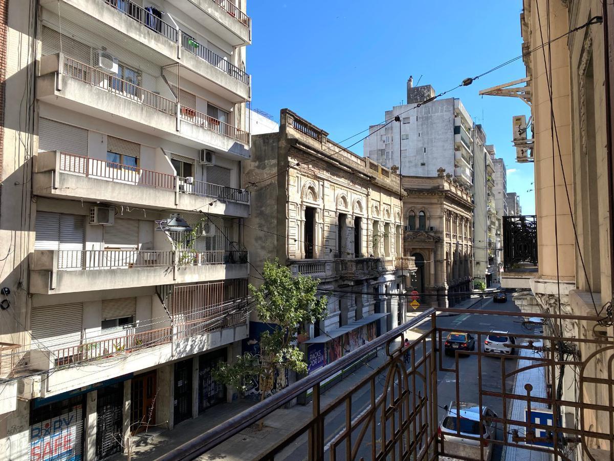 Casa de 6 Dorm. en Venta en El Centro de Rosario 4